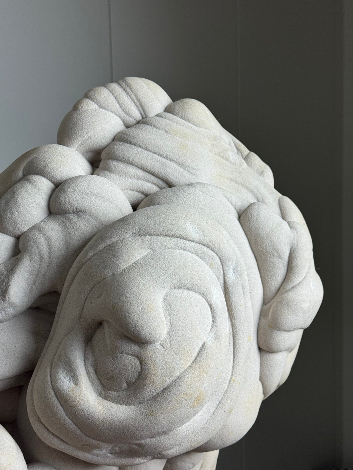 Giant Gogotte de Fontainebleau on Custom Stand, photo 7