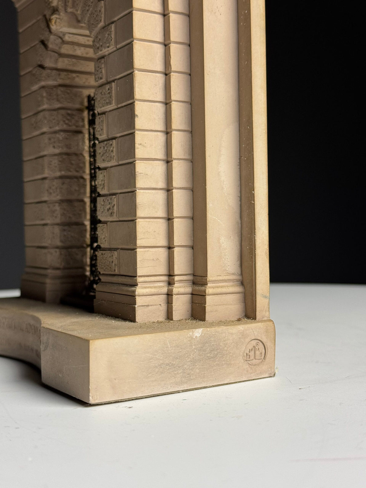 Architectural Scale Model of the Burlington House Arch, London, photo 6