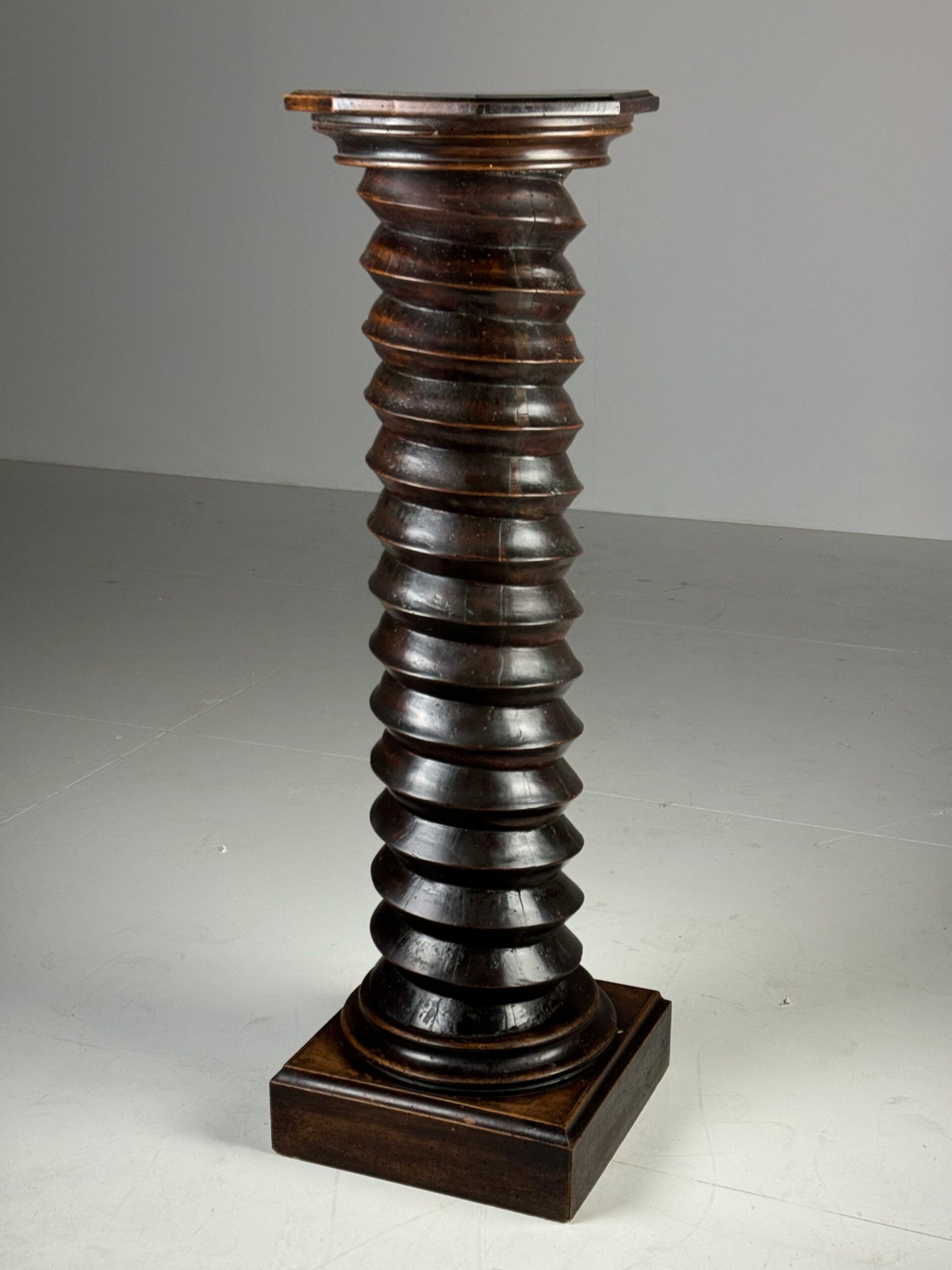 Large French Screw Column Pedestal, Early 20th Century, photo 7