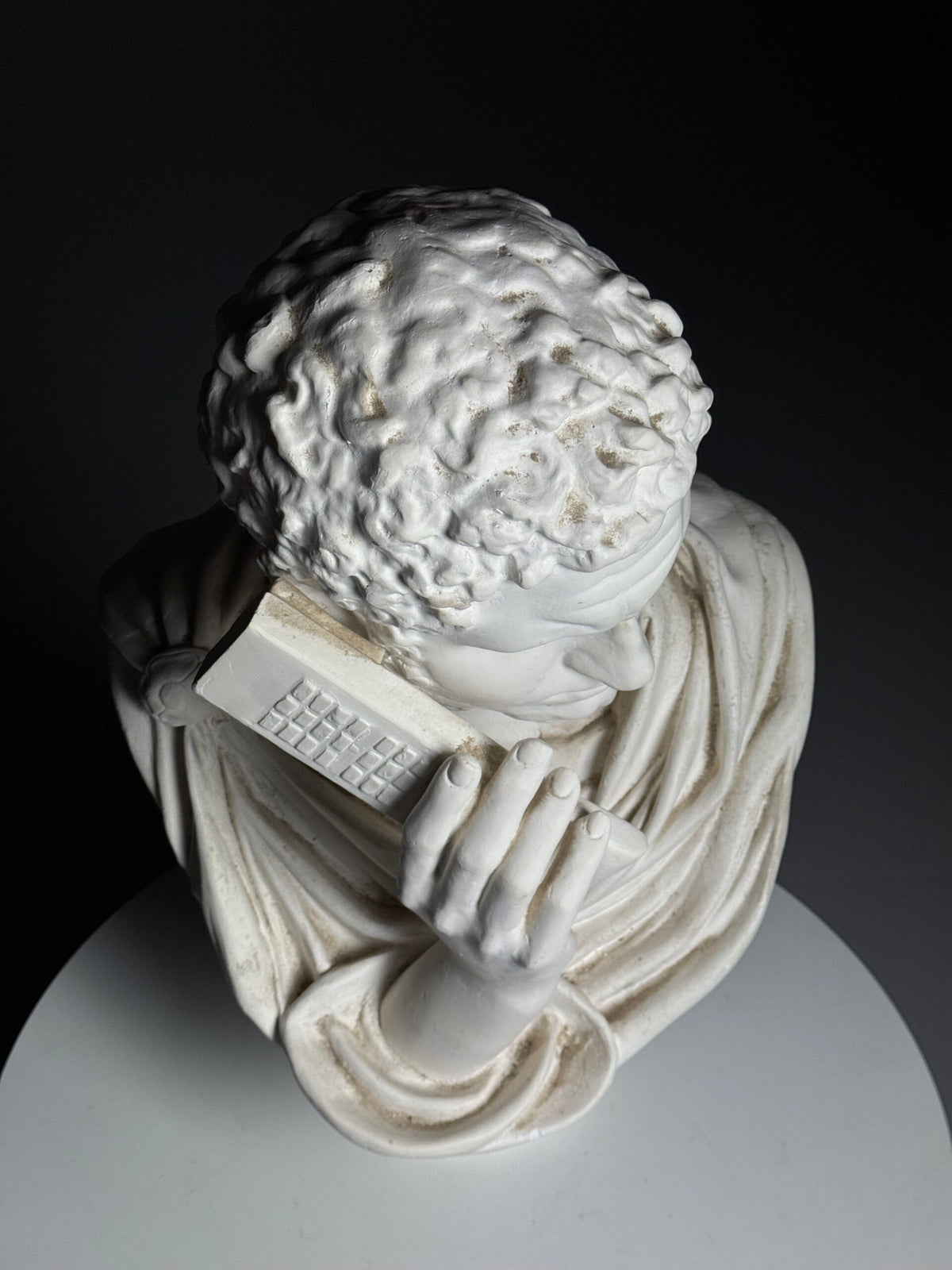 Plaster Bust of Emperor Caracalla on the Phone, photo 13