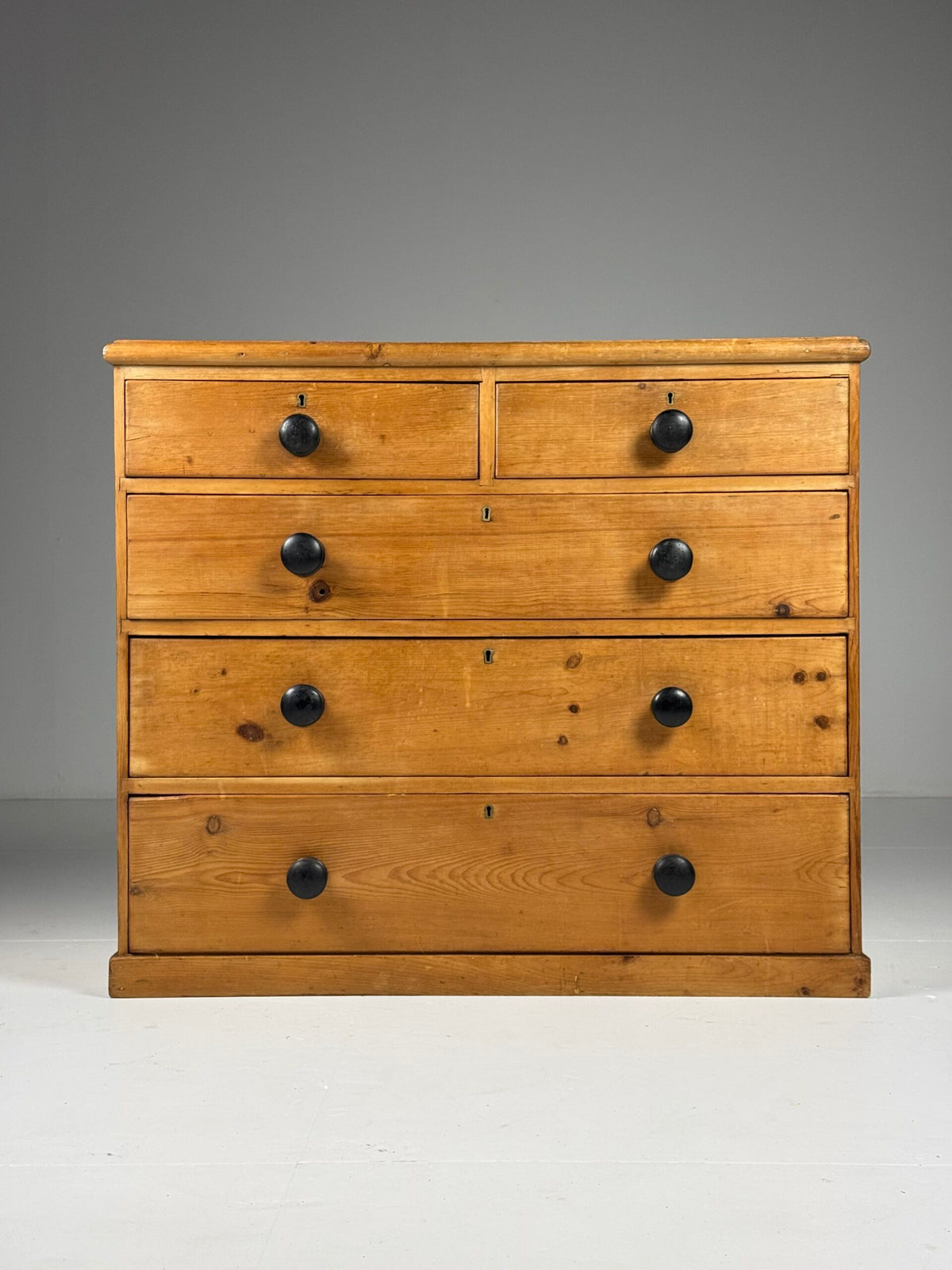English Solid Pine Chest of Drawers, 19th Century, photo 8