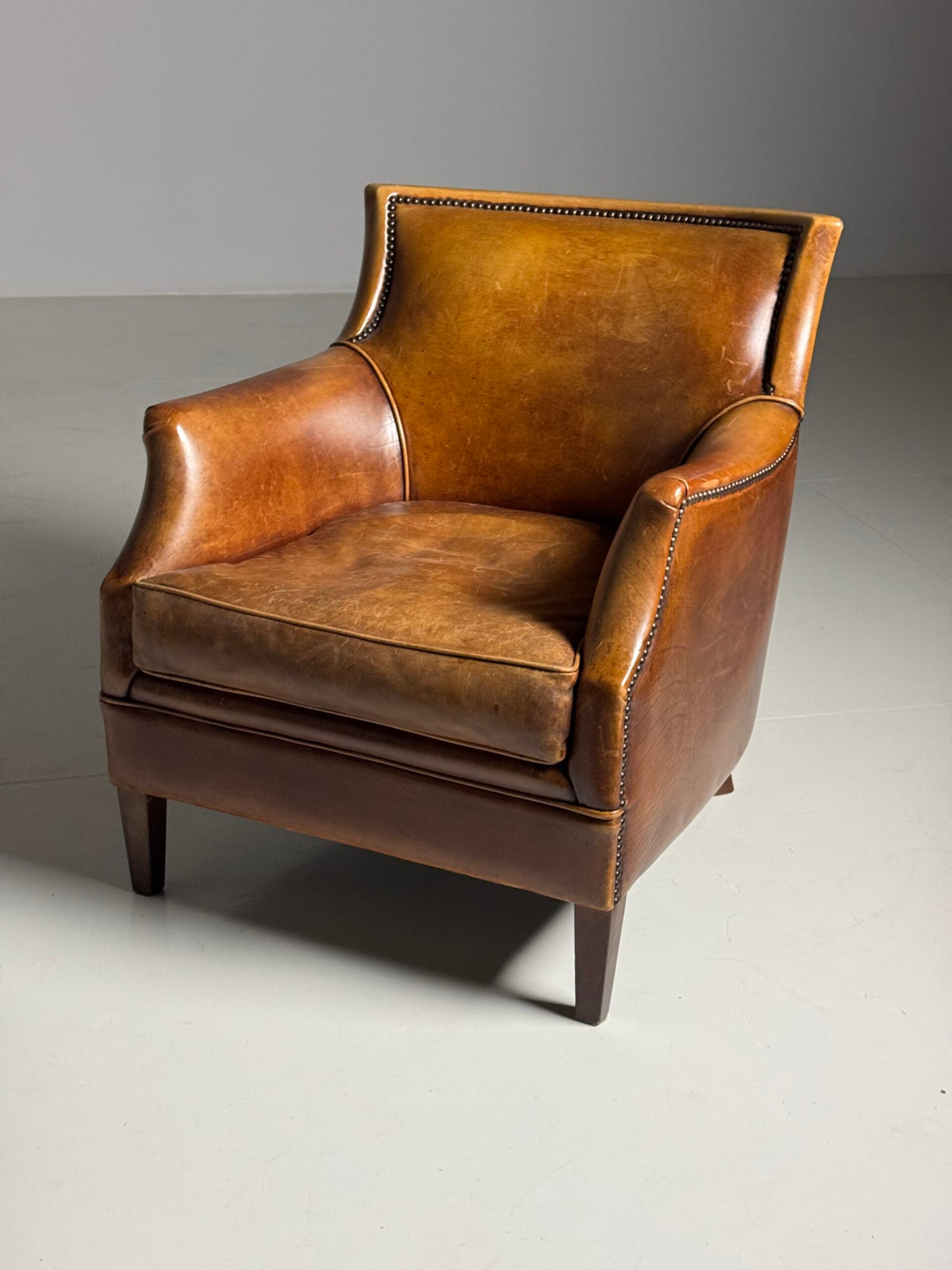 Sheepskin Club Chair in Country House Style, photo 12