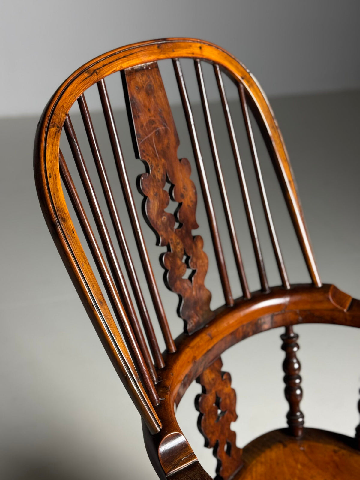 English Yew Wood Windsor Chair, c. 1800, photo 17