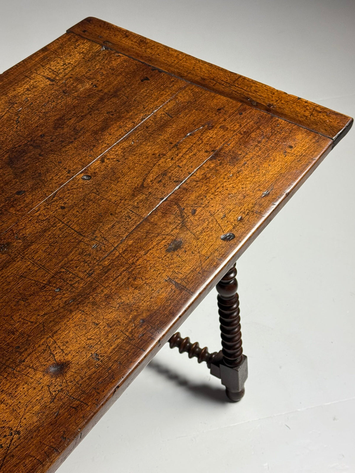 Spanish Walnut Console Table or Writing Table, 18th Century, photo 10