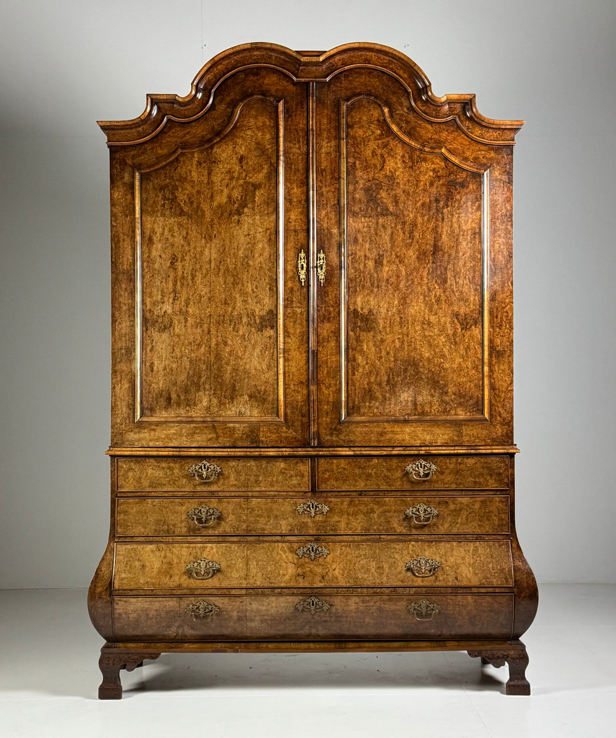 Dutch Burr Walnut Cabinet, circa 1780, photo 1