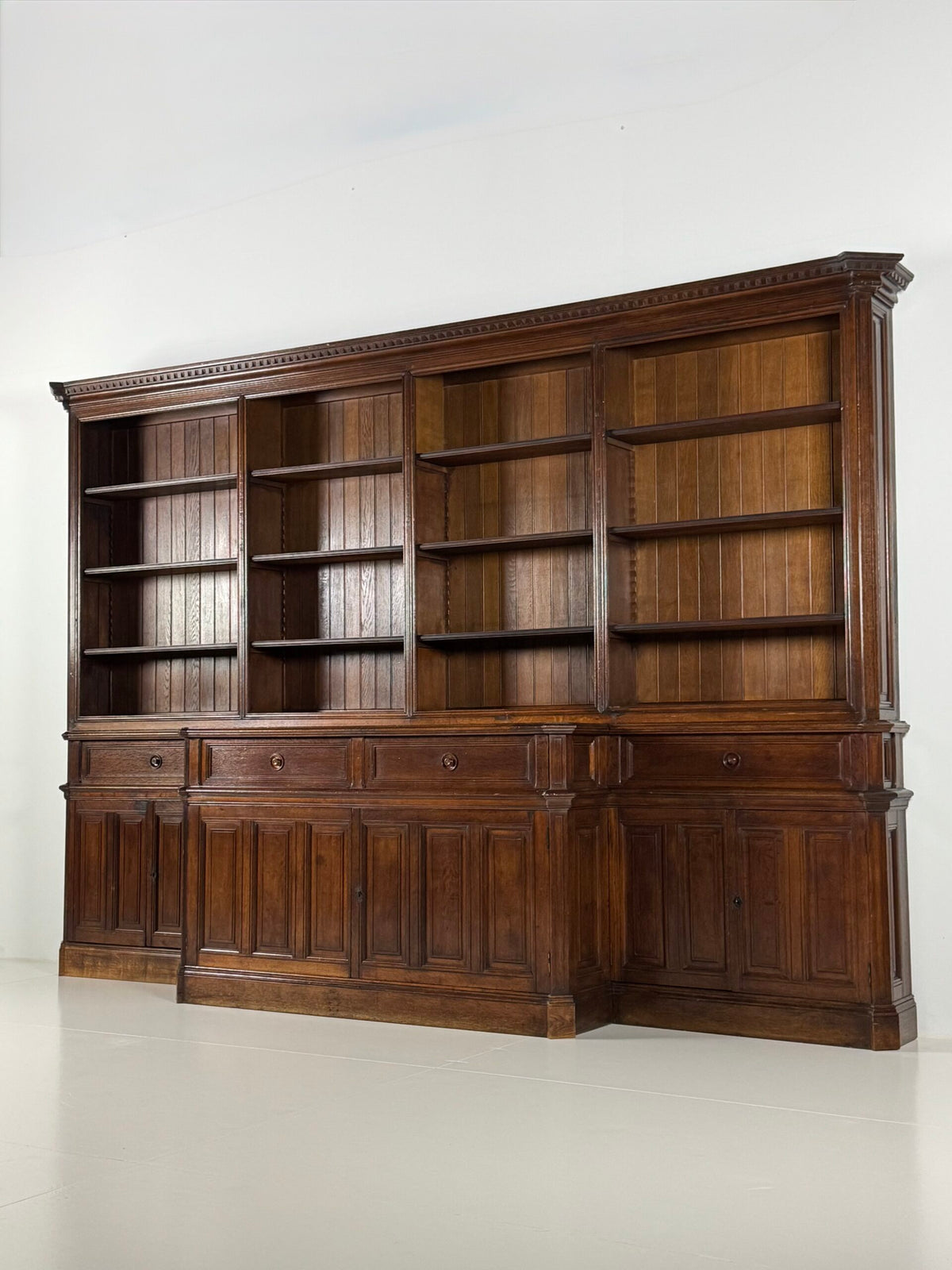 Giant Belgian Oak Library Bookcase, 1950s to 1960s, photo 1