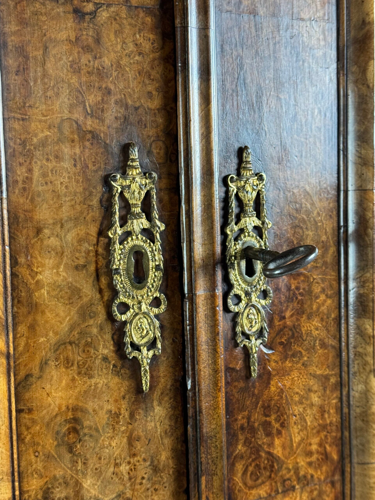 Dutch Burr Walnut Cabinet, circa 1780, photo 28