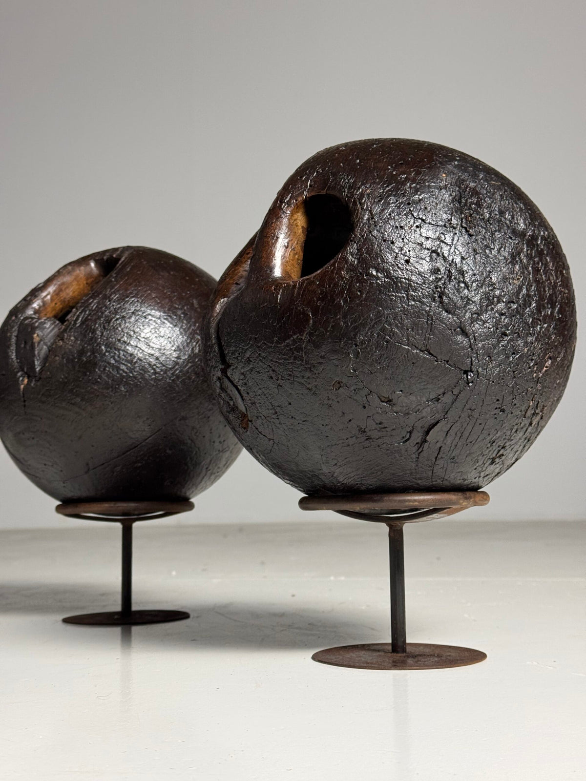 Pair of 18th Century Wooden Bowling Balls on Stand, photo 15