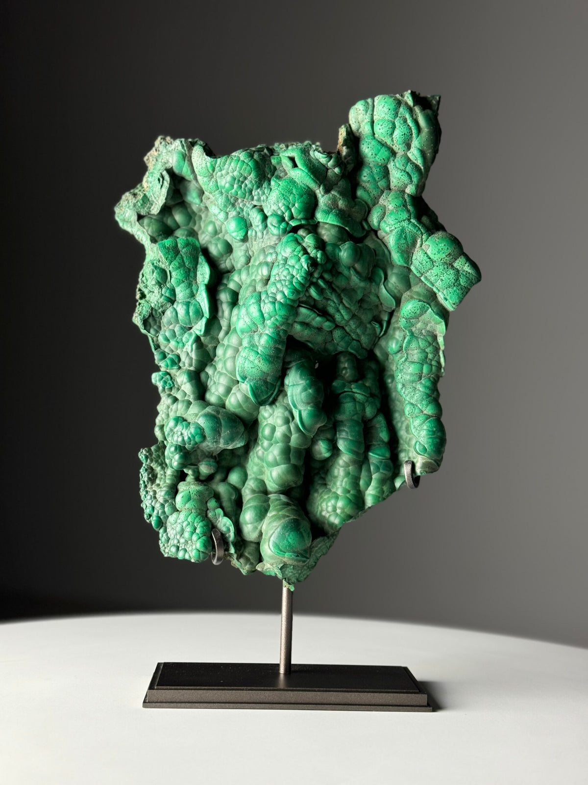Malachite Freeform on Stand, photo 1