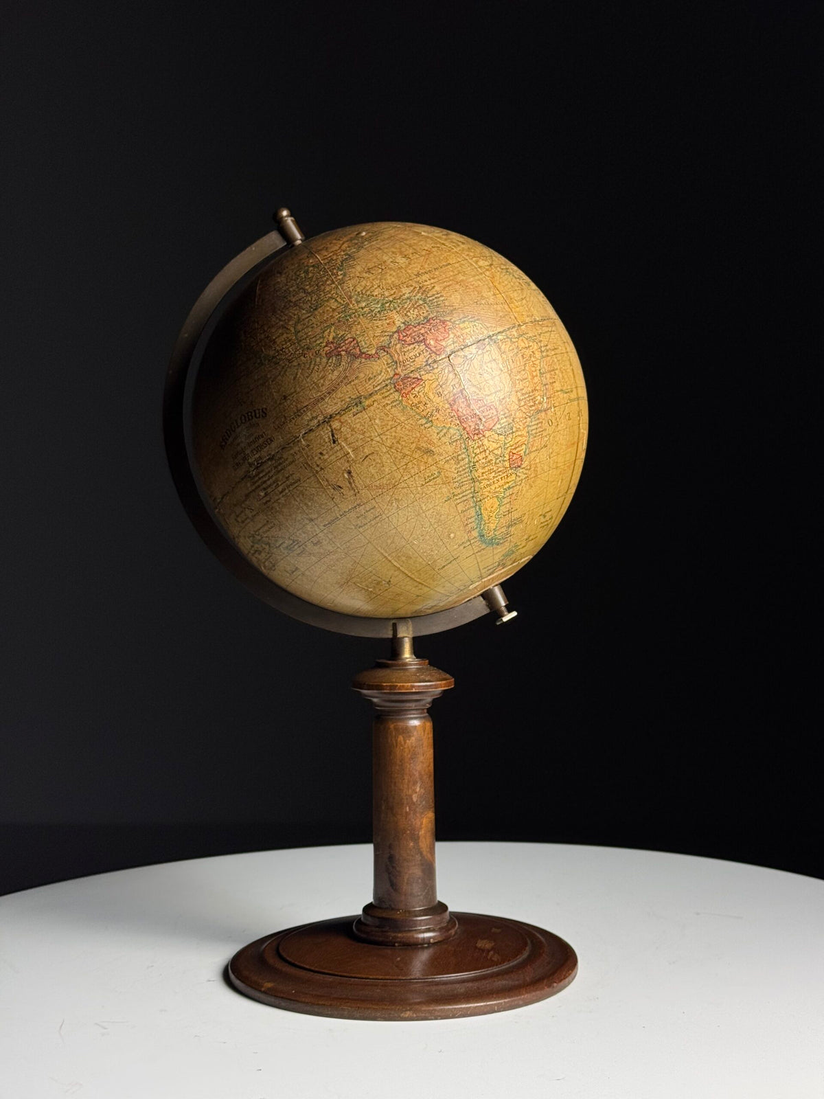 Small Erdglobus by Kartogr. Institut D. Reimer, Berlin, Mid 20th Century, photo 1