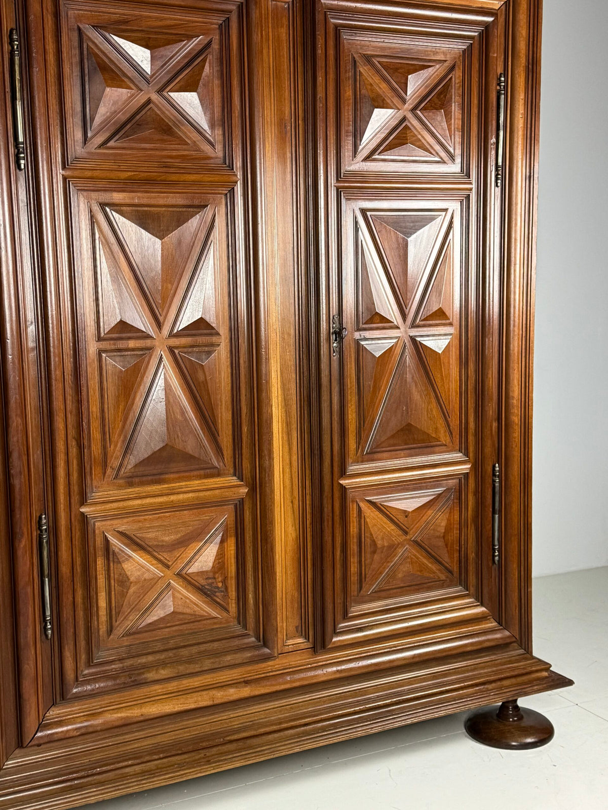 Burgundy Walnut Cabinet, Late 19th Century, photo 5