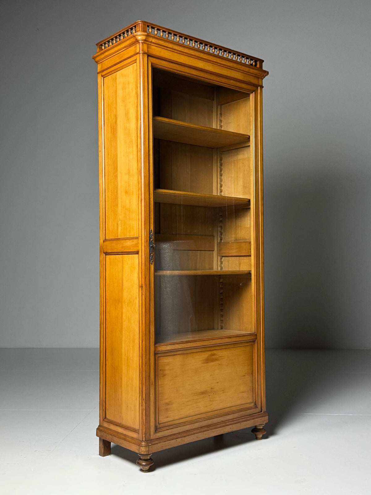 French Louis Philippe Style Display Cabinet, c. 1900, photo 4