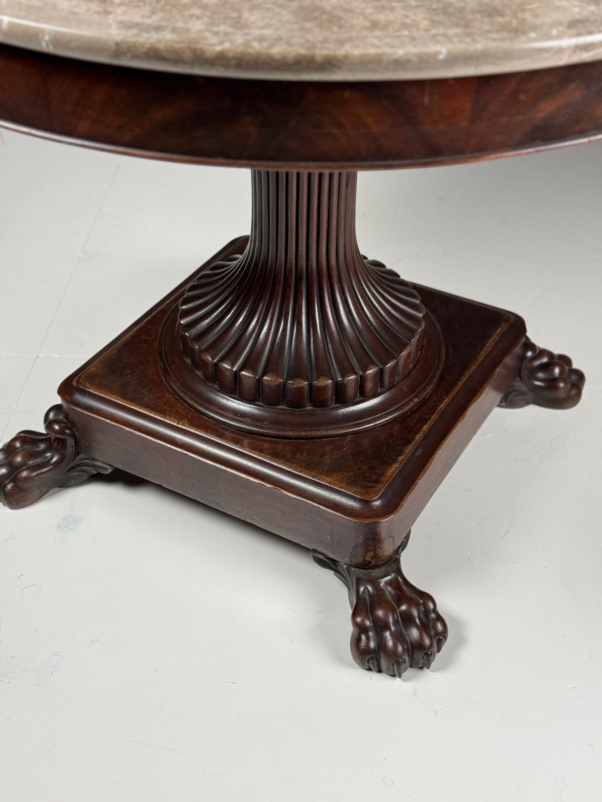 Early 19th Century French Mahogany Center Table with Claw Feet, photo 9
