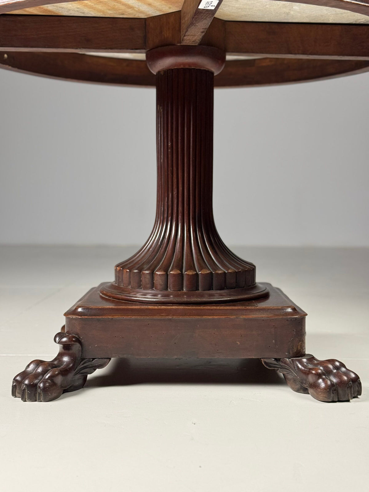Early 19th Century French Mahogany Center Table with Claw Feet, photo 25