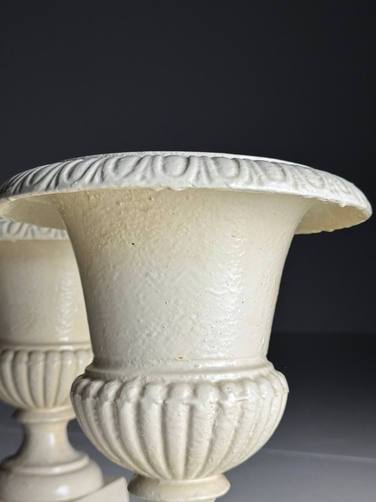 Pair of Small Cream Cast Iron Garden Urns, photo 3