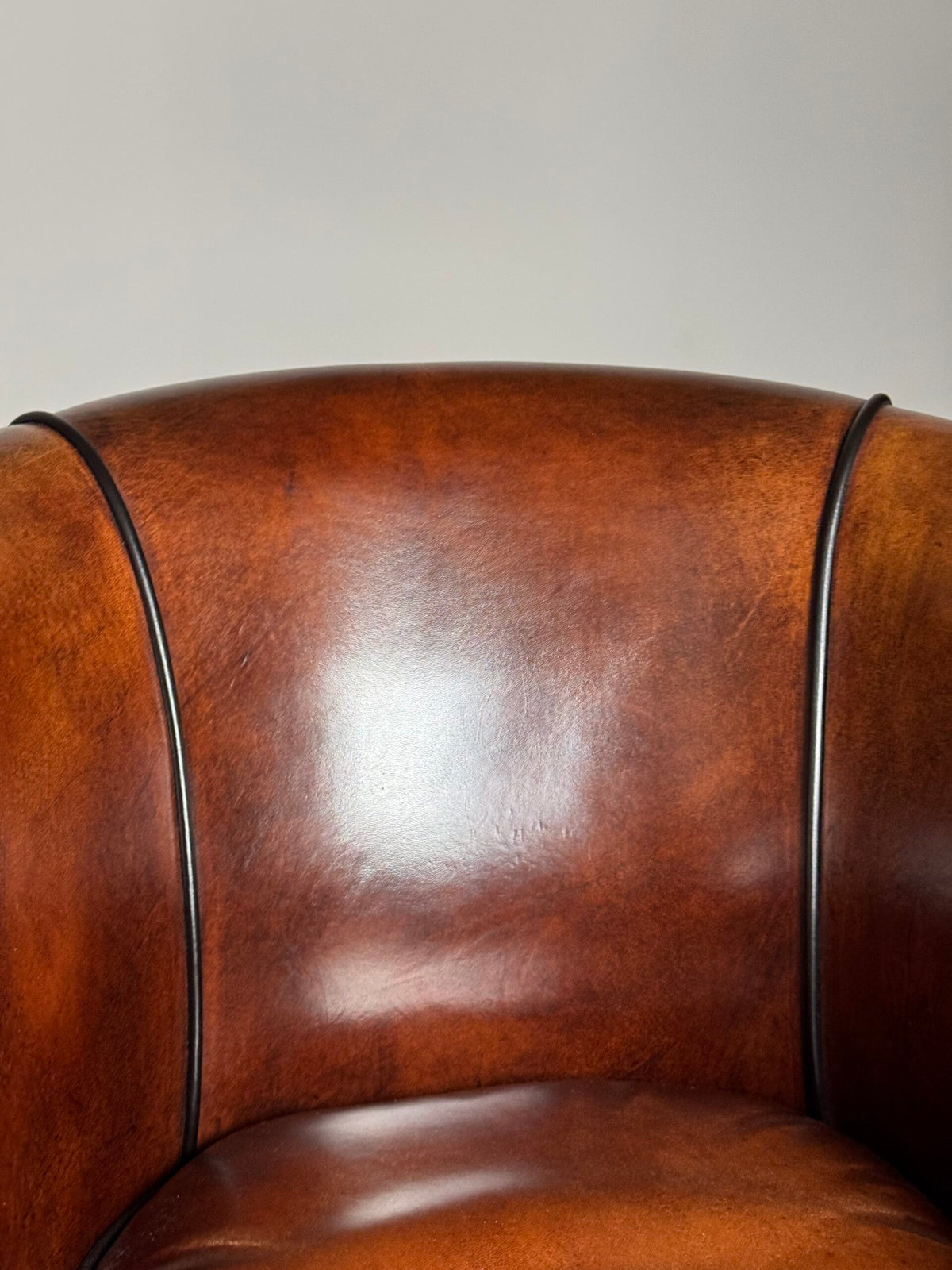 Pair of Dutch Lounge Atelier Sheepskin Club Chairs, photo 13