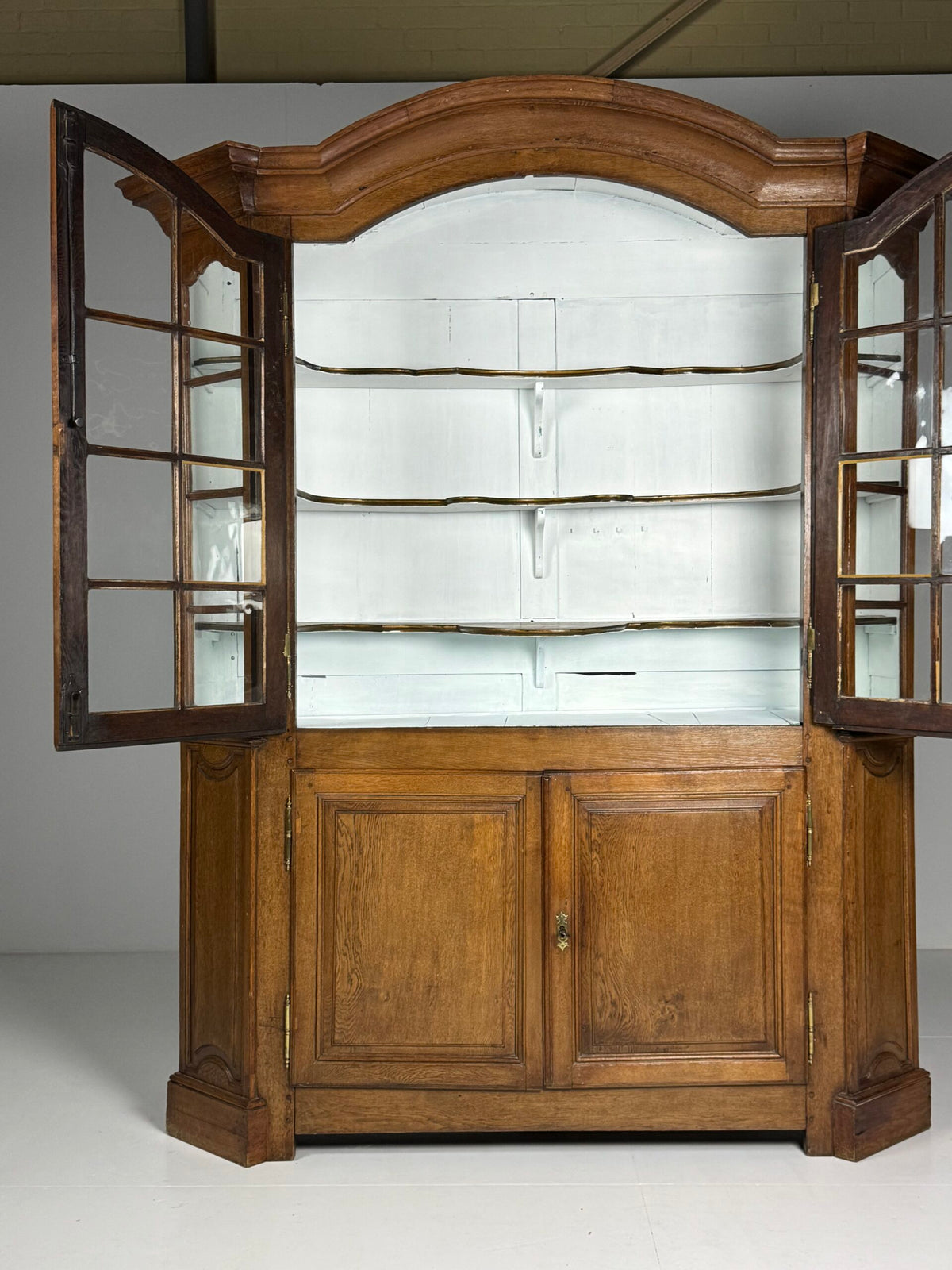 Very Large Belgian Oak Bookcase or Buffet Cabinet, c. 1800, photo 6