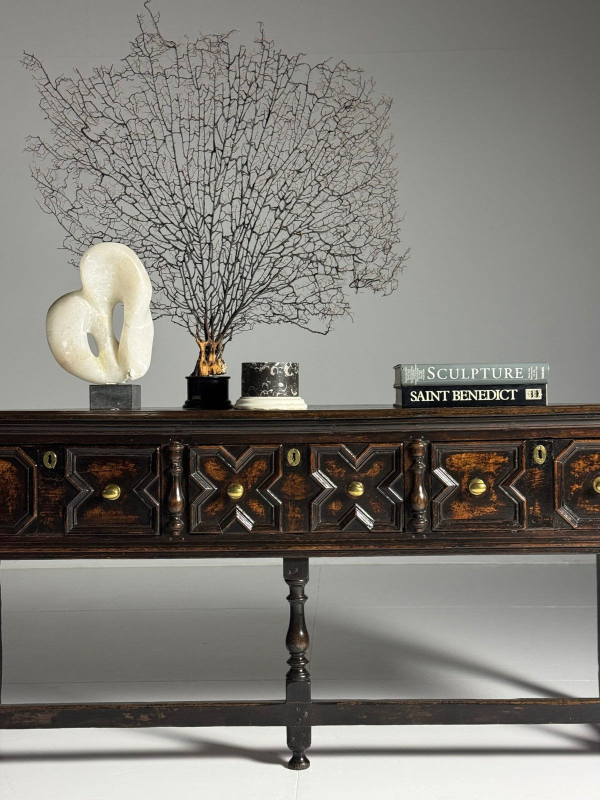 English William and Mary Oak Dresser Base, Late 17th Century, photo 26