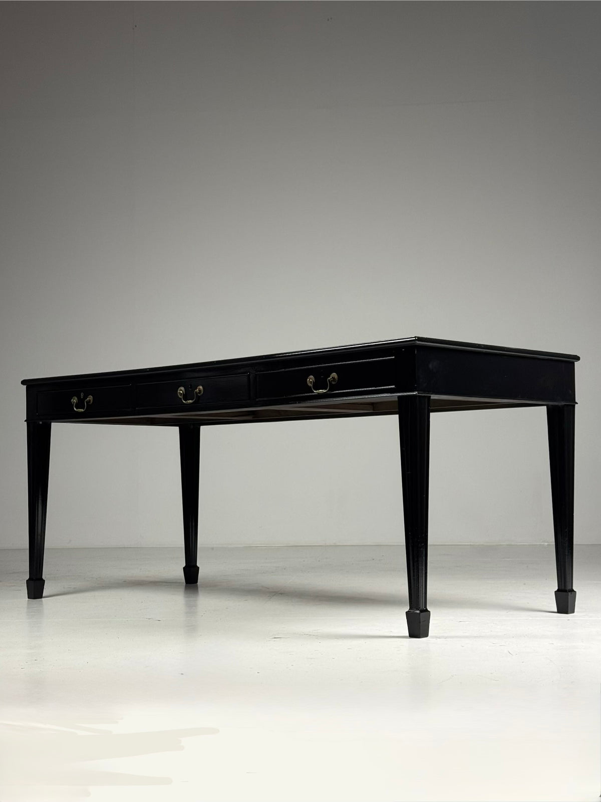 English Black Lacquered Mahogany Writing Table, Late 19th Century, photo 7