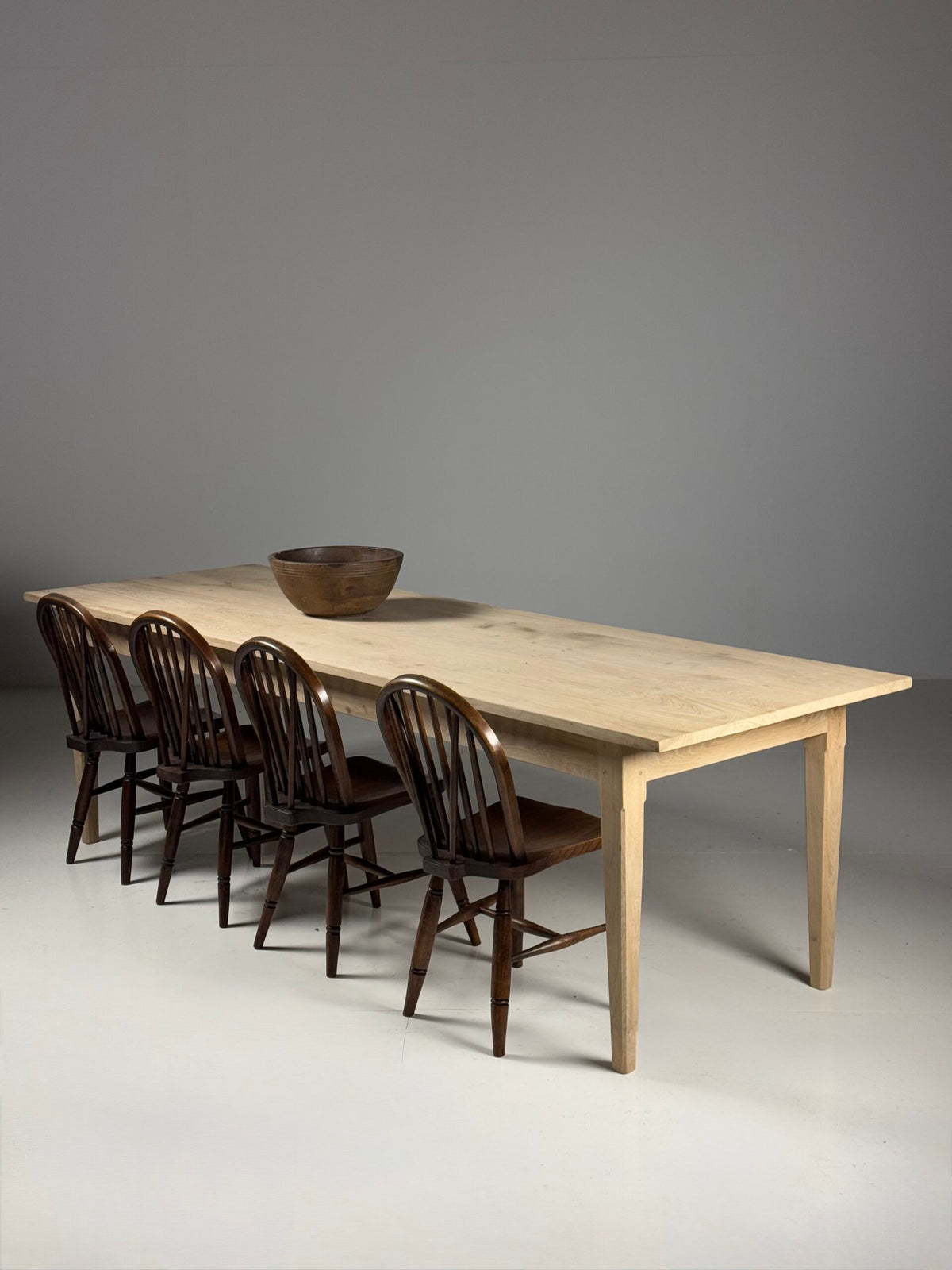Table à manger artisanale en chêne massif de style français, 200 à 300 cm