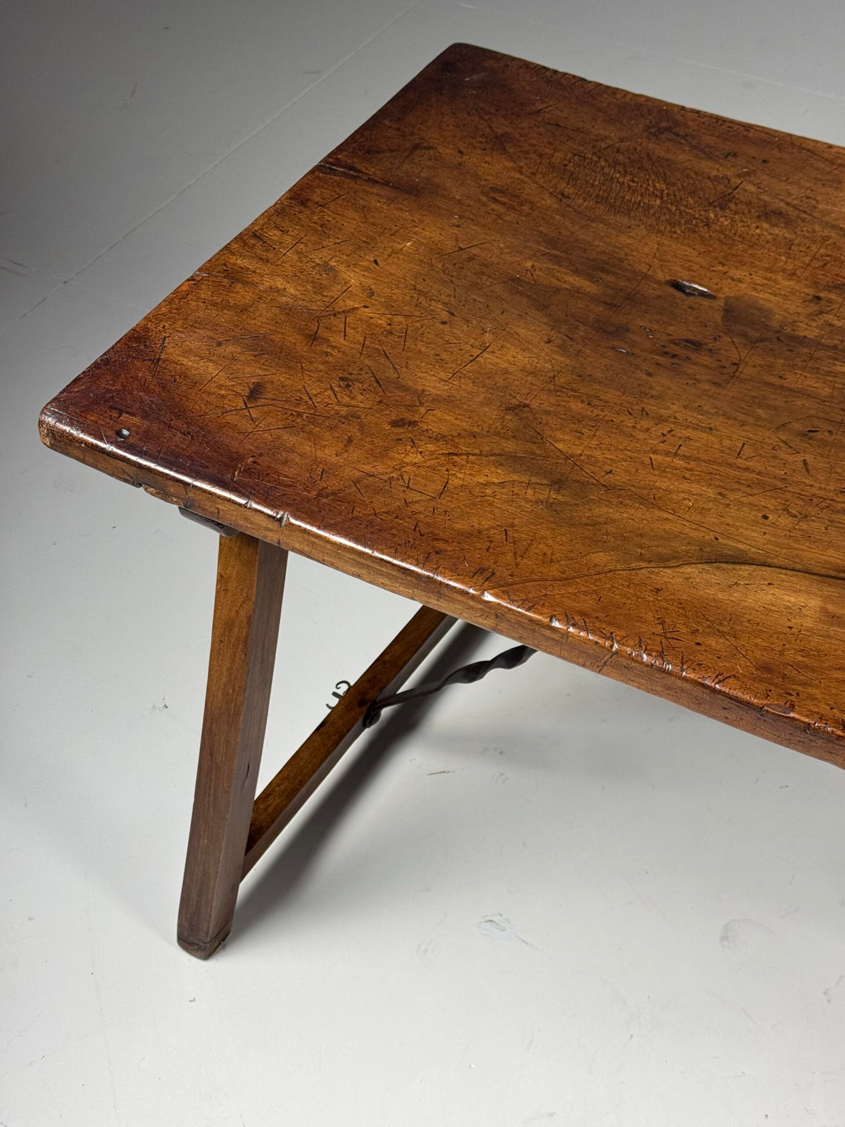 Spanish Walnut Table, 18th Century, photo 4