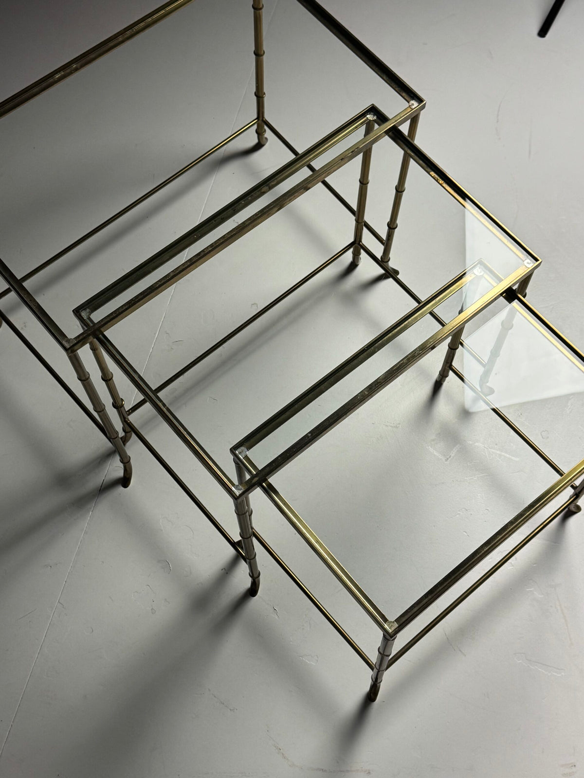 Set of Three Gold Coloured Faux Bamboo Nesting Tables, Mid 20th Century, photo 8