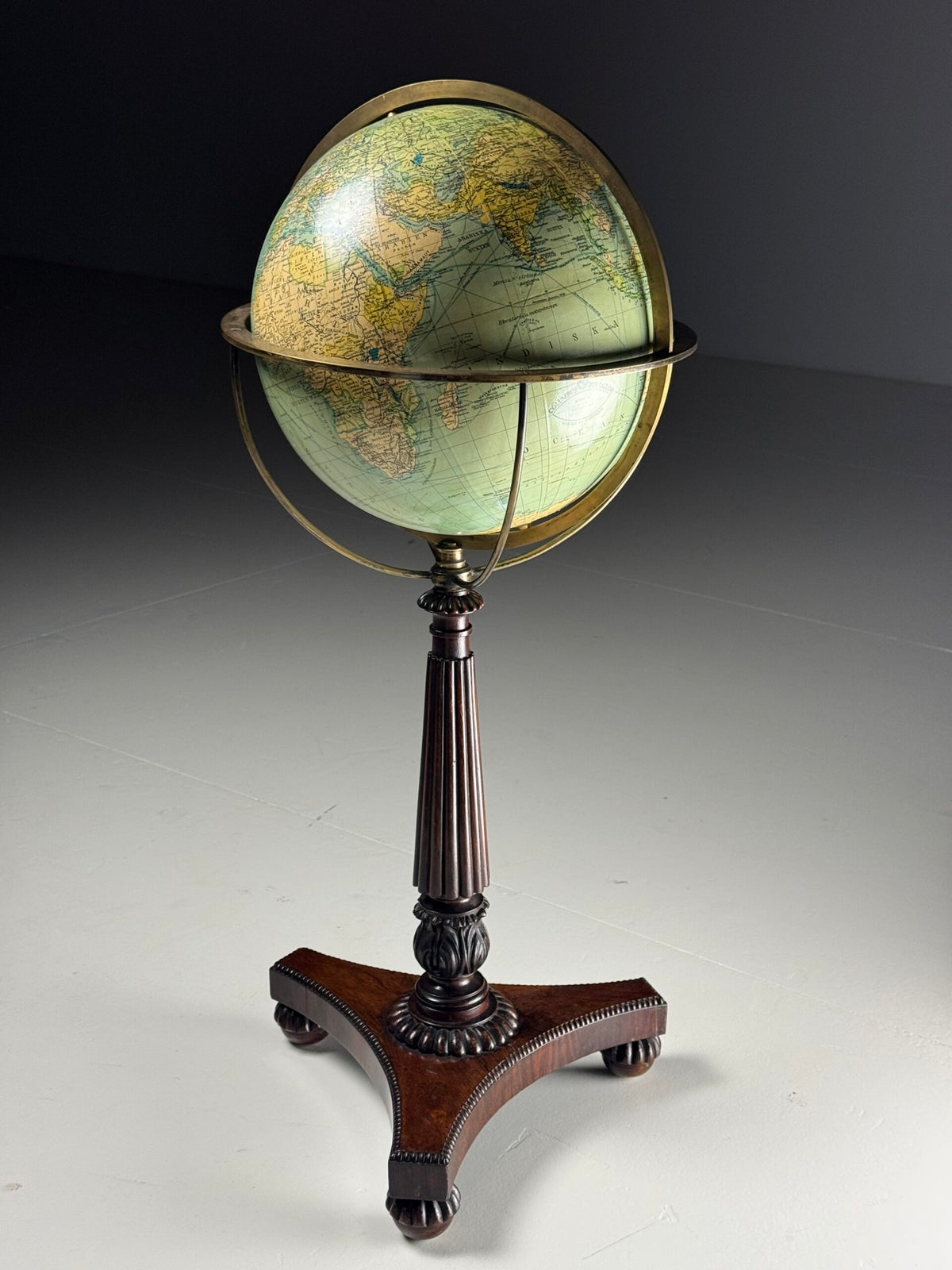 William IV Rosewood Terrestrial Globe on Stand, Early 19th Century, photo 1