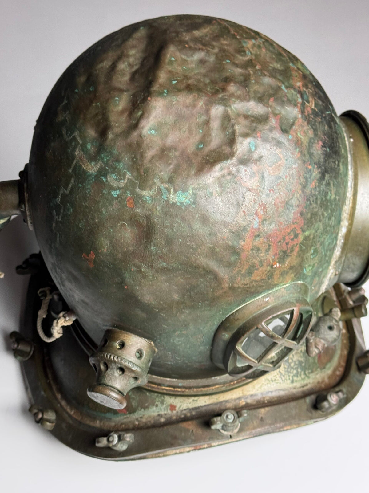Antique Korean or Japanese Copper Diving Helmet, 1920 to 1960, photo 11
