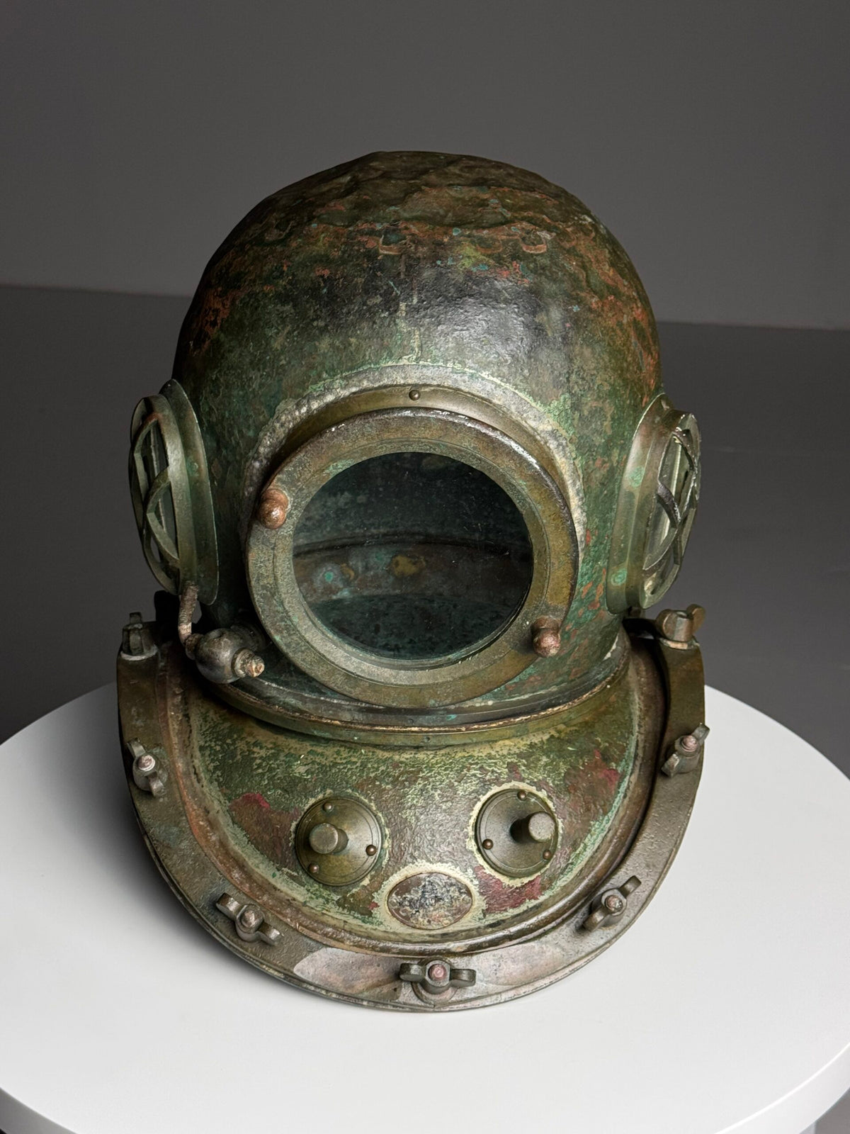 Antique Korean or Japanese Copper Diving Helmet, 1920 to 1960, photo 7