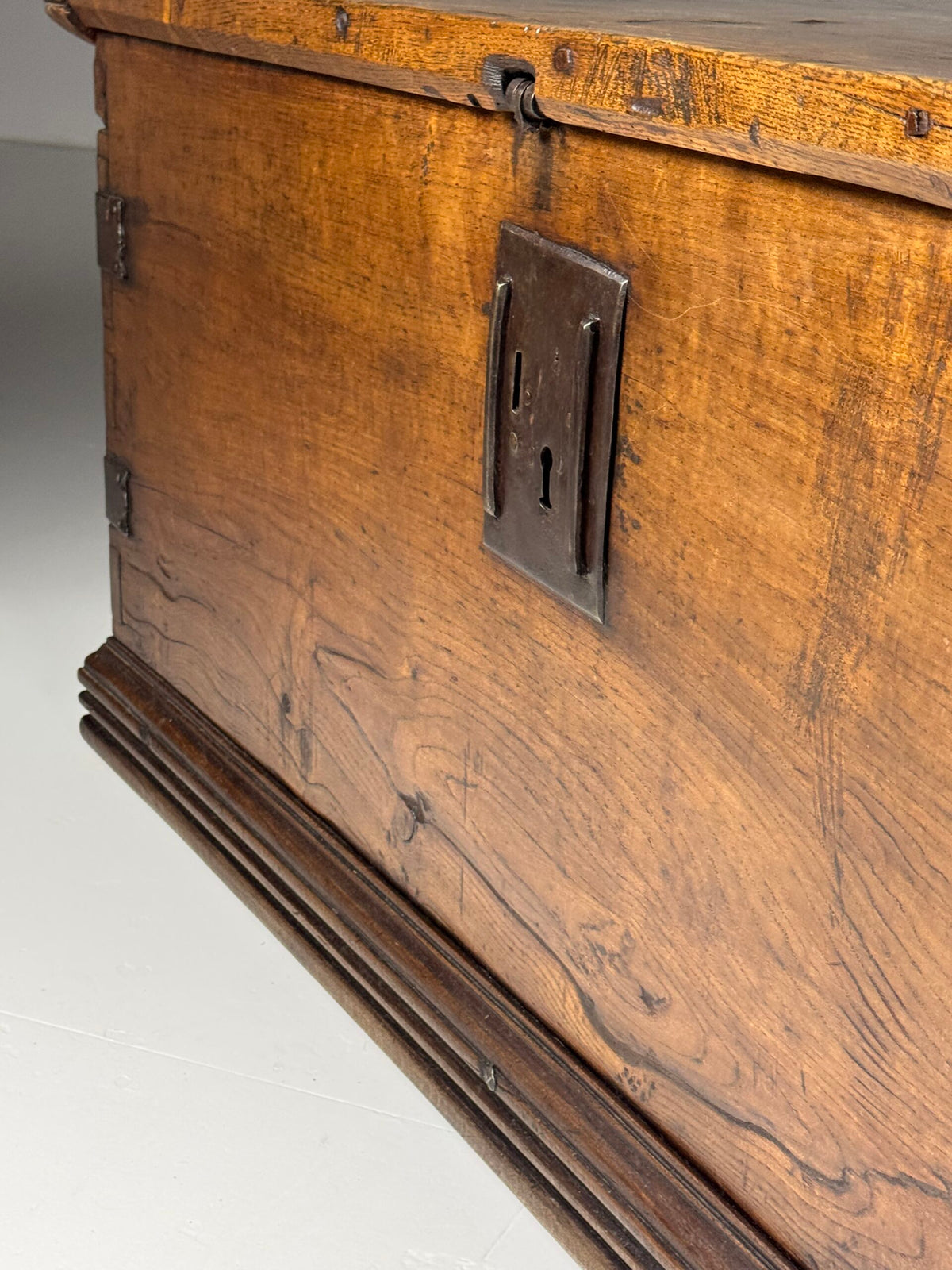 Large Spanish Walnut Chest, 18th Century, photo 24