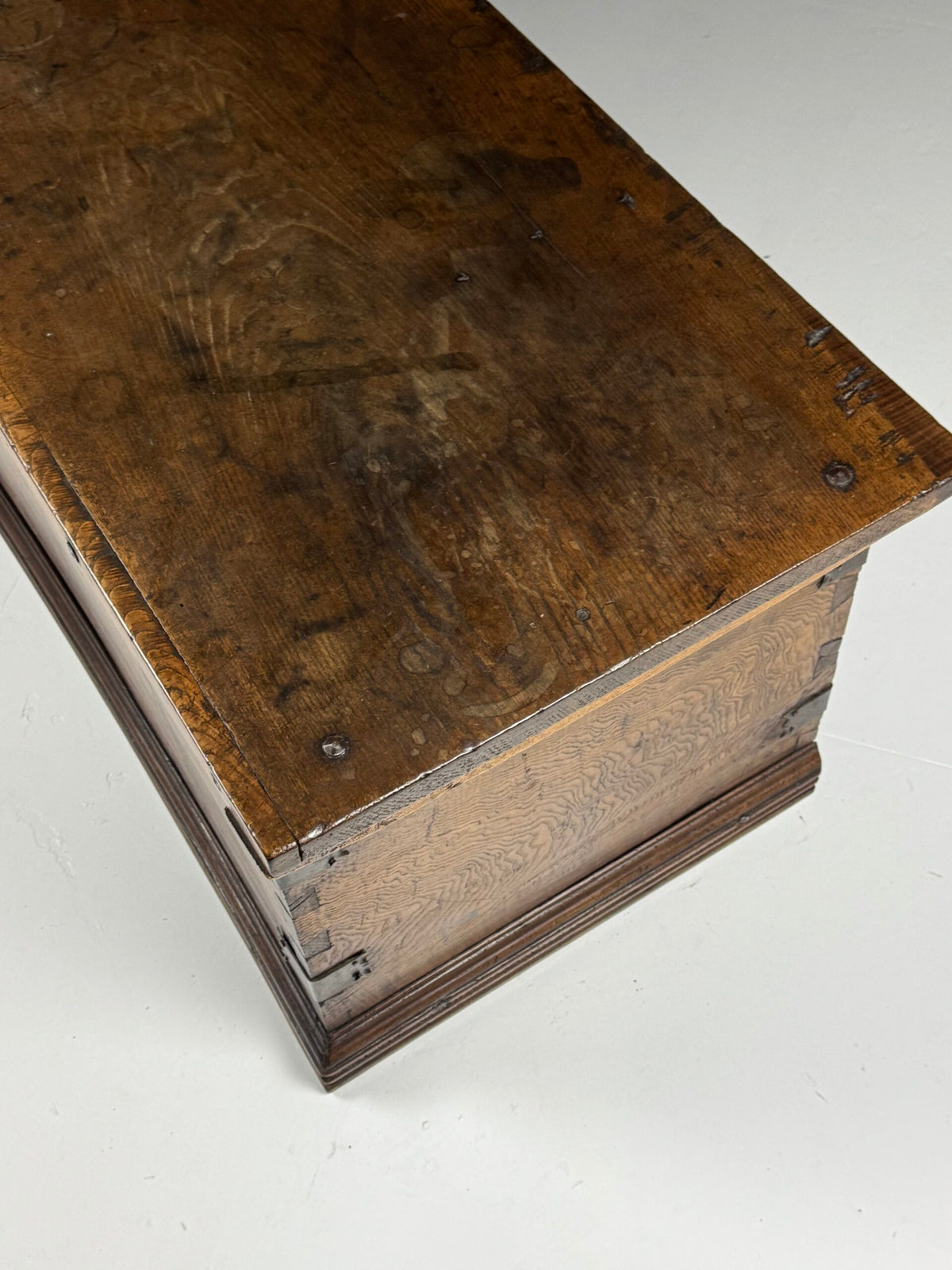Large Spanish Walnut Chest, 18th Century, photo 19