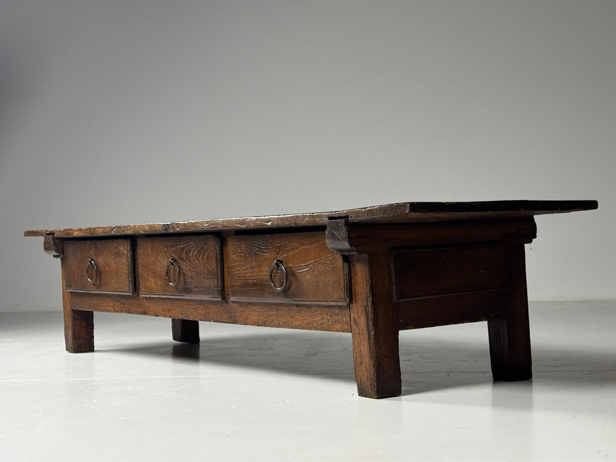 Very Long Spanish Walnut Coffee Table, 18th Century, 216 cm, photo 18