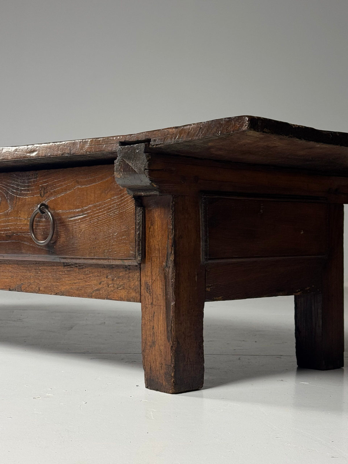 Very Long Spanish Walnut Coffee Table, 18th Century, 216 cm, photo 14