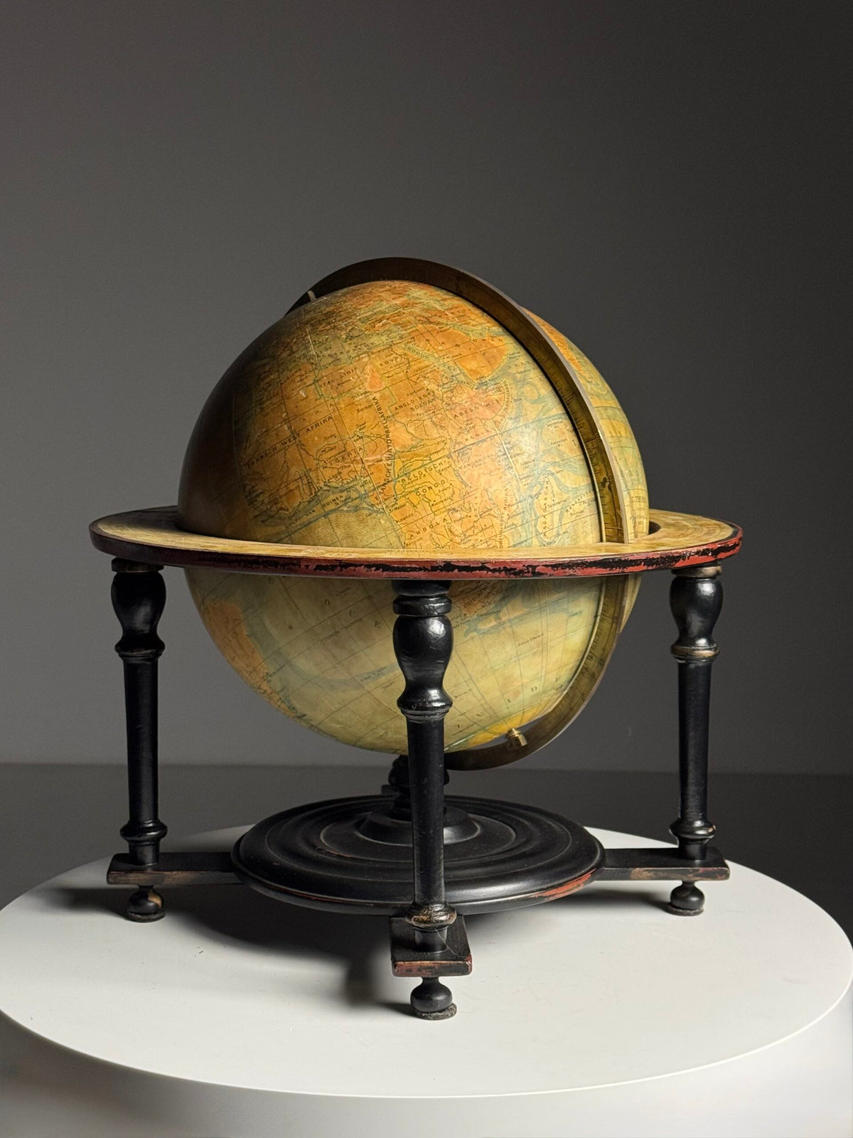 Early 20th Century Globe by G. Thomas, Paris, photo 1
