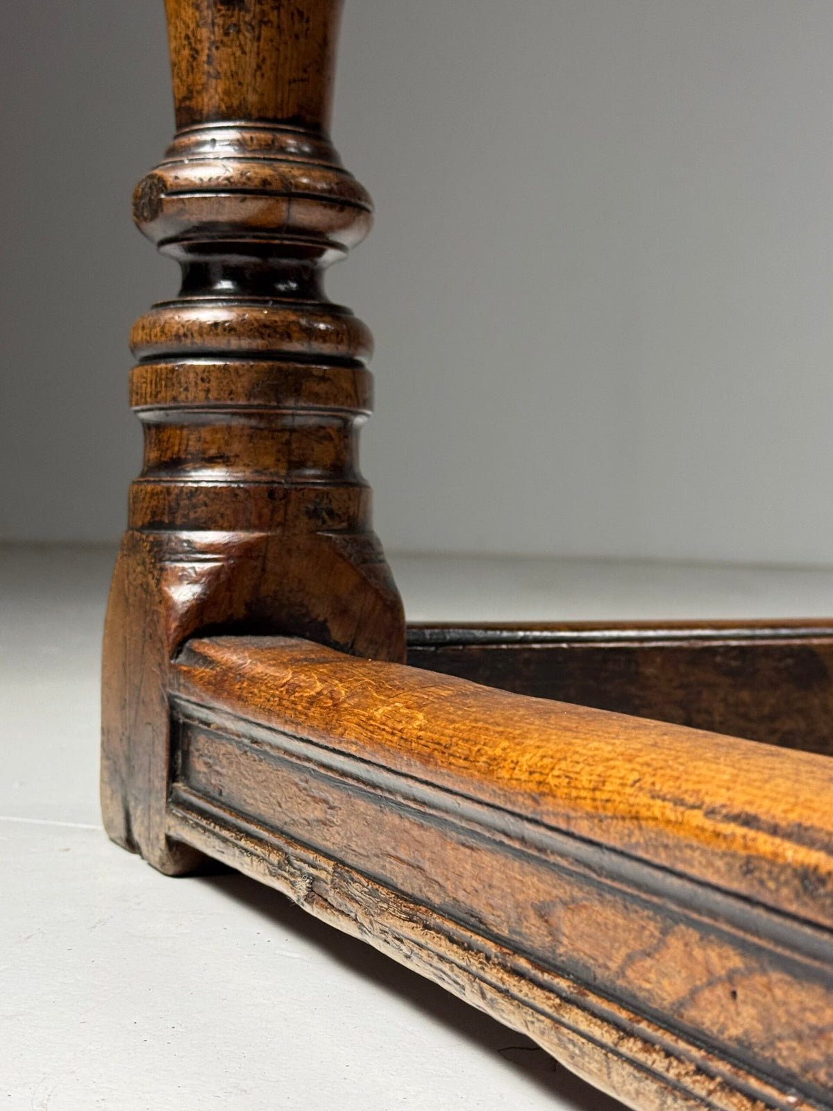 English Oak Extending Table, circa 1700, photo 25
