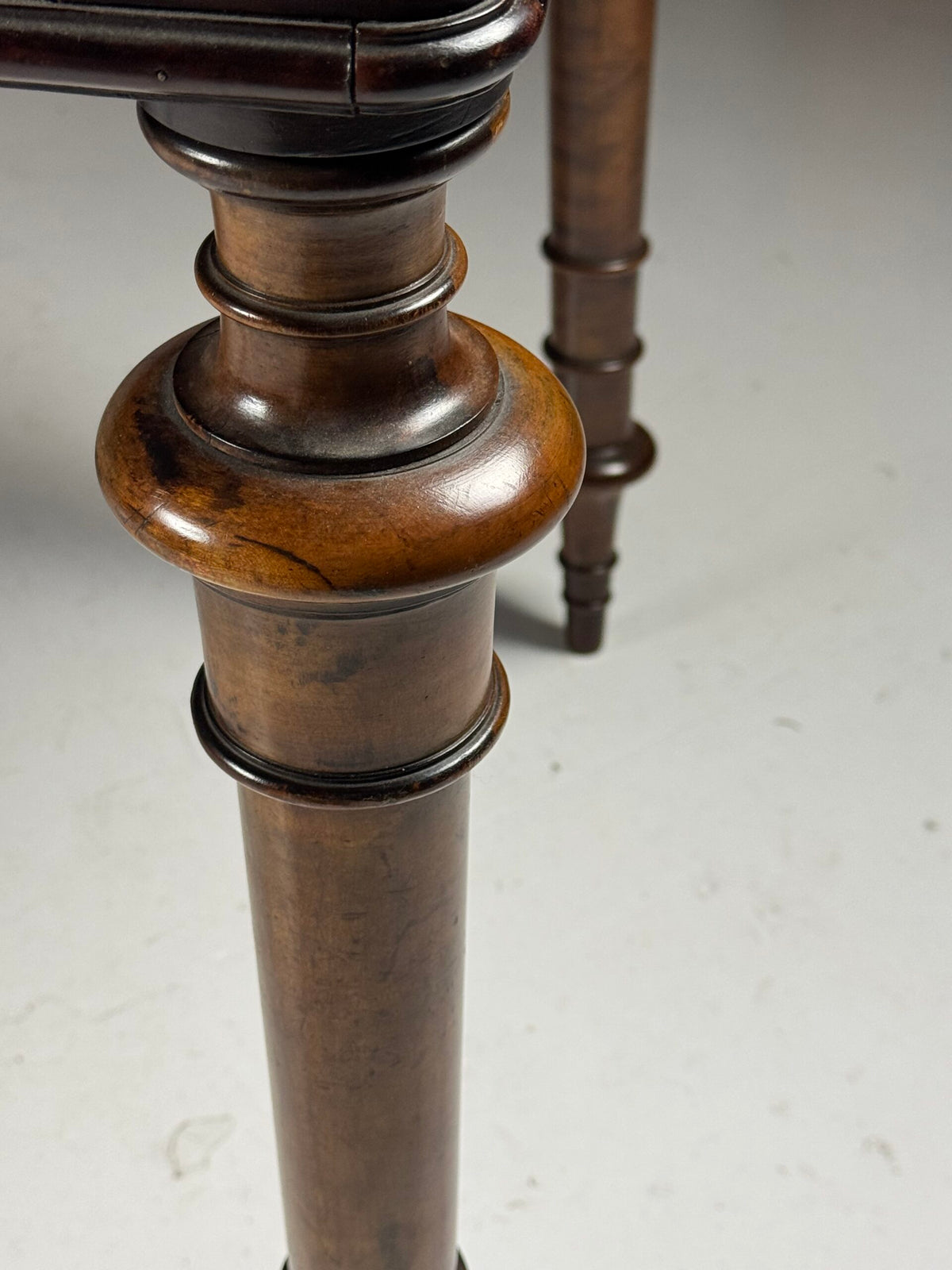 Victorian Mahogany Writing Table with Leather Top, 1850 to 1870, photo 9