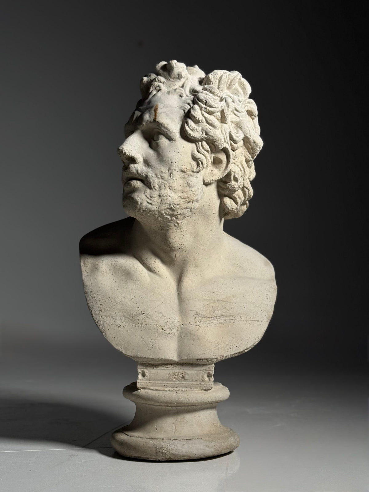 Concrete Bust of a Companion of Odysseus, England, photo 1
