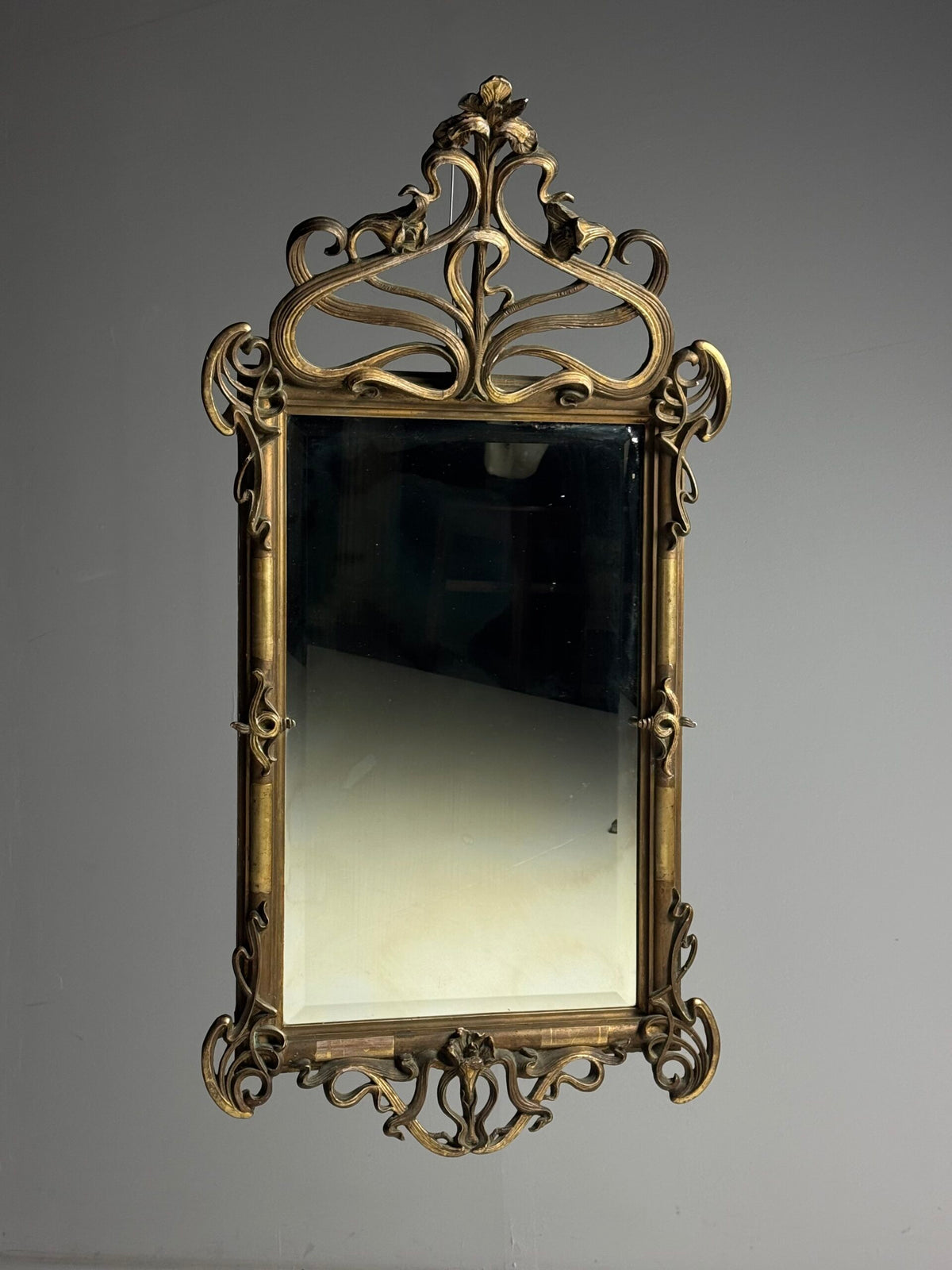 French or Belgian Art Nouveau Mirror, circa 1900 to 1910, photo 1