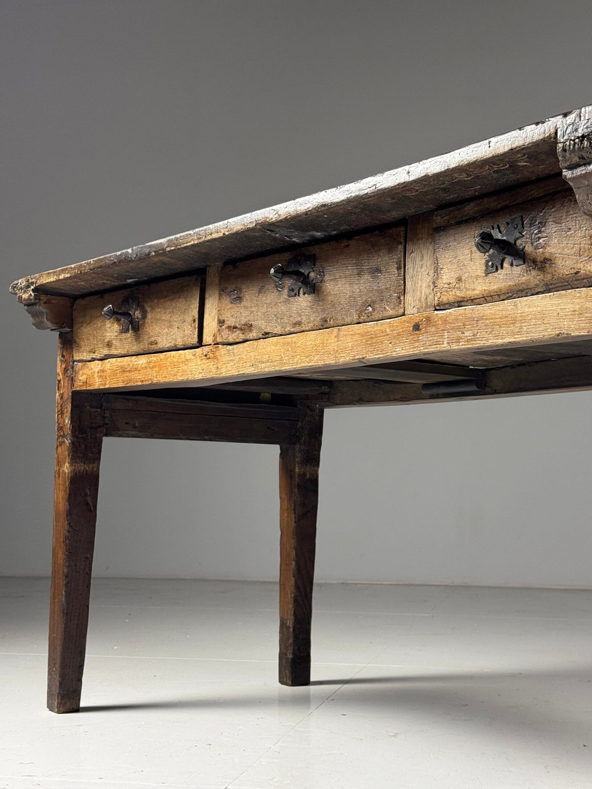 Spanish Walnut Table with Three Drawers, 18th Century, photo 7