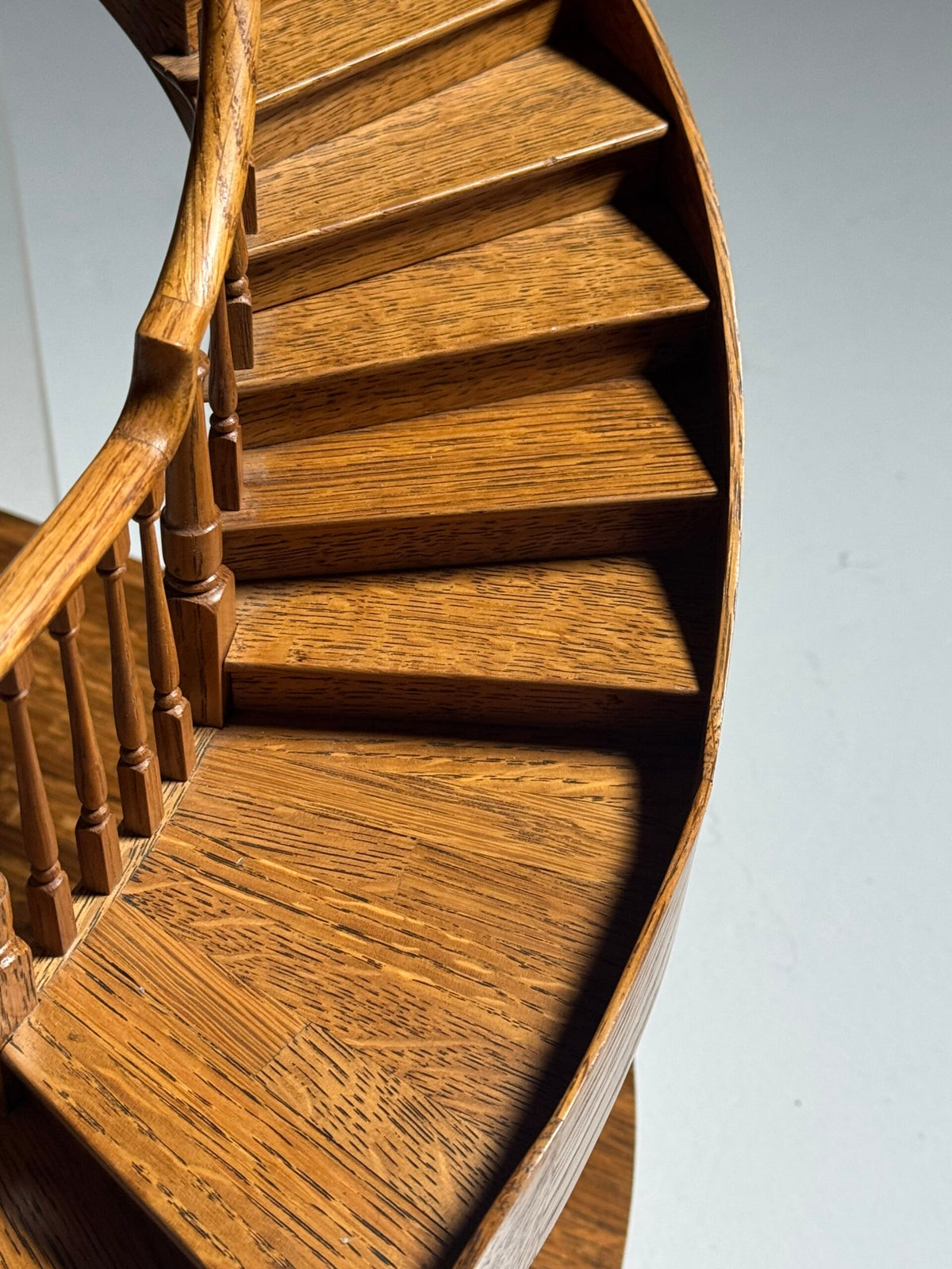 Architectural Staircase Scale Model with Inlaid Floor, London, photo 5