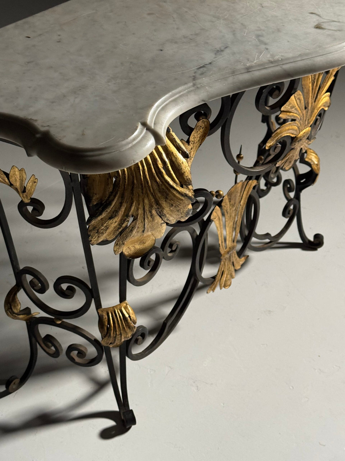 1950s Wrought Iron Console Table with Carrara Marble Top, photo 9