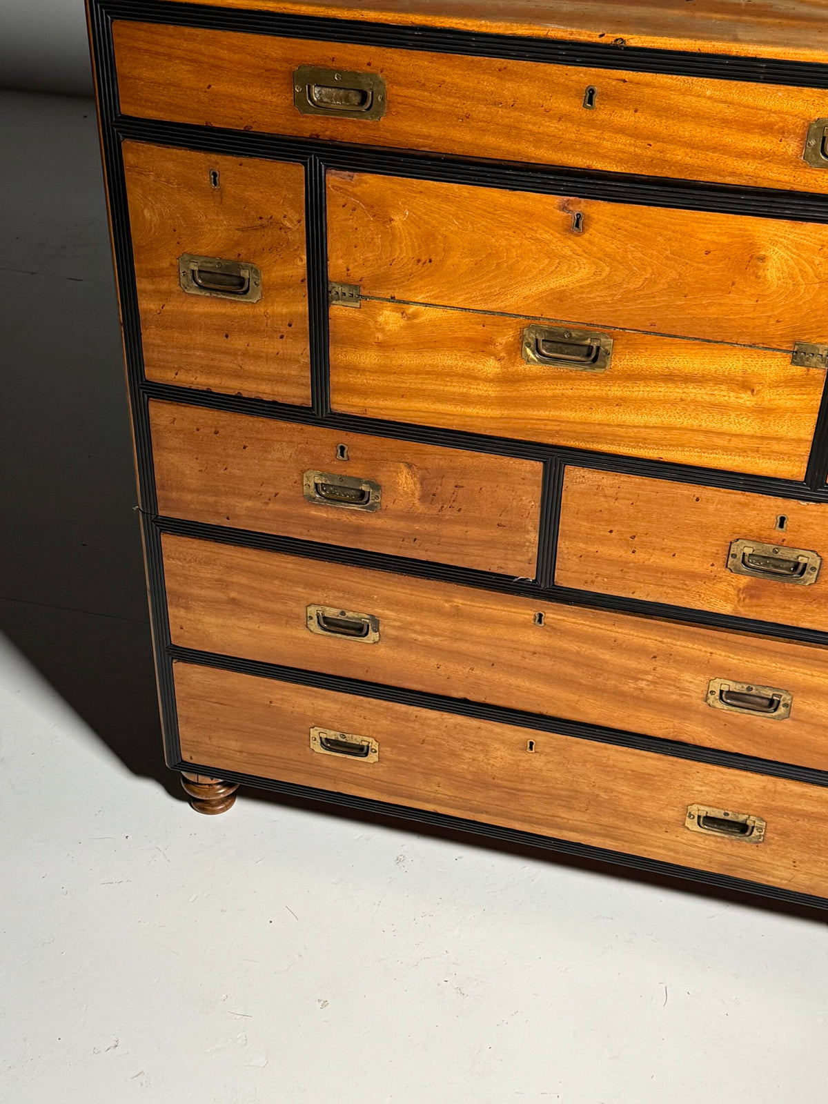 English Military Campaign Chest of Drawers with Fold-Out Desk, 19th Century, photo 5