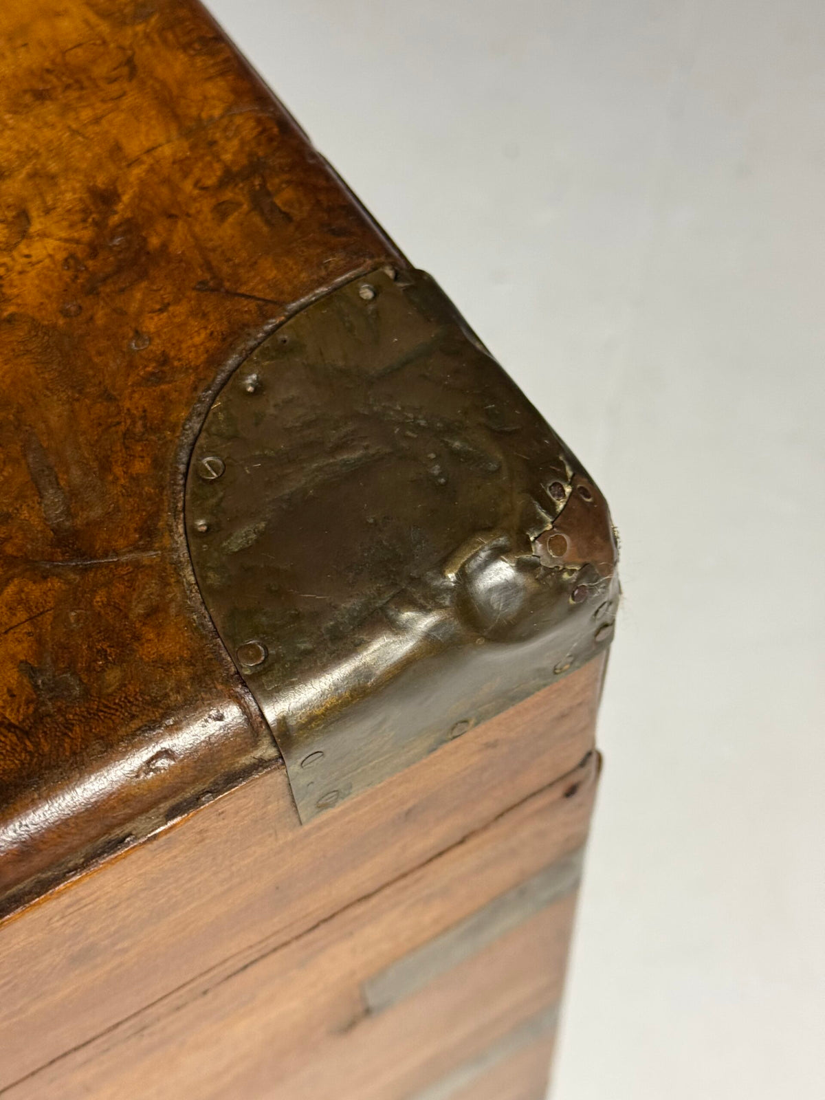 English Camphor Wood Campaign or Maritime Chest, 19th Century, photo 8