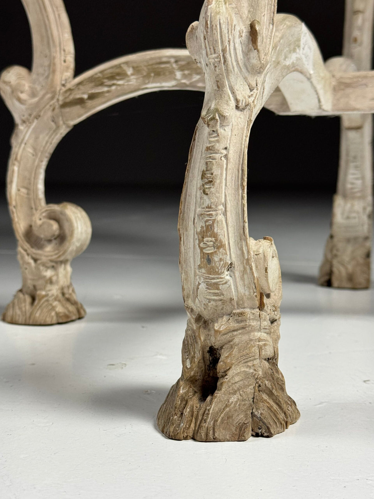 French Carved Side Table with Black Marble Top, Early 19th Century, photo 10