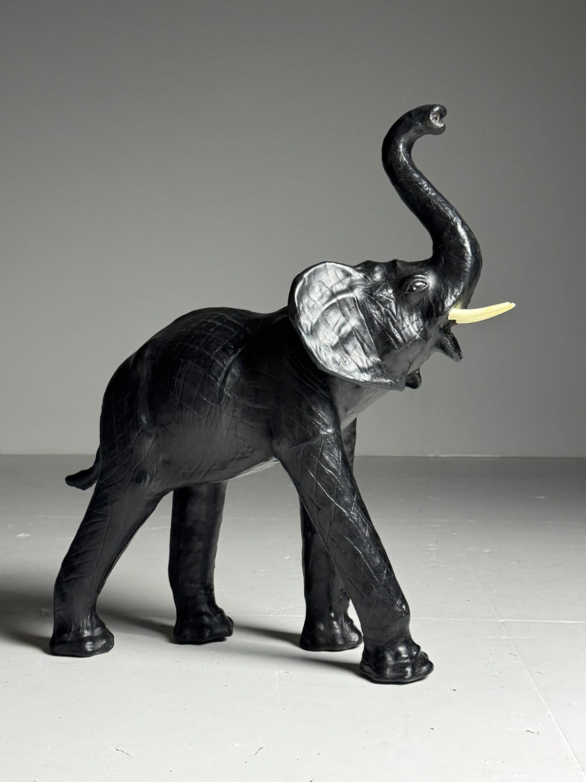 English Leather Covered Elephant Statue, photo 3
