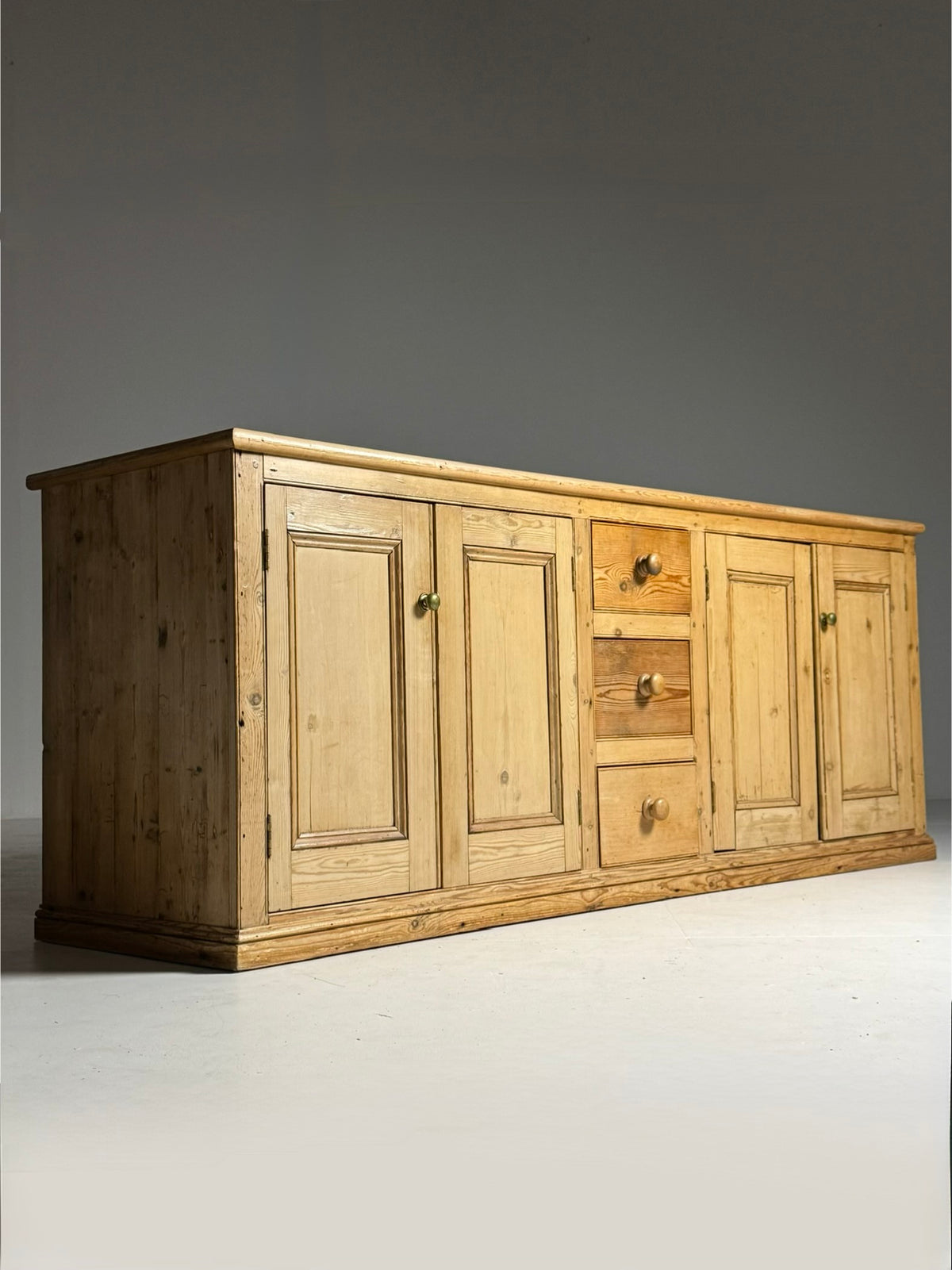English Pine Sideboard, 19th Century, photo 1