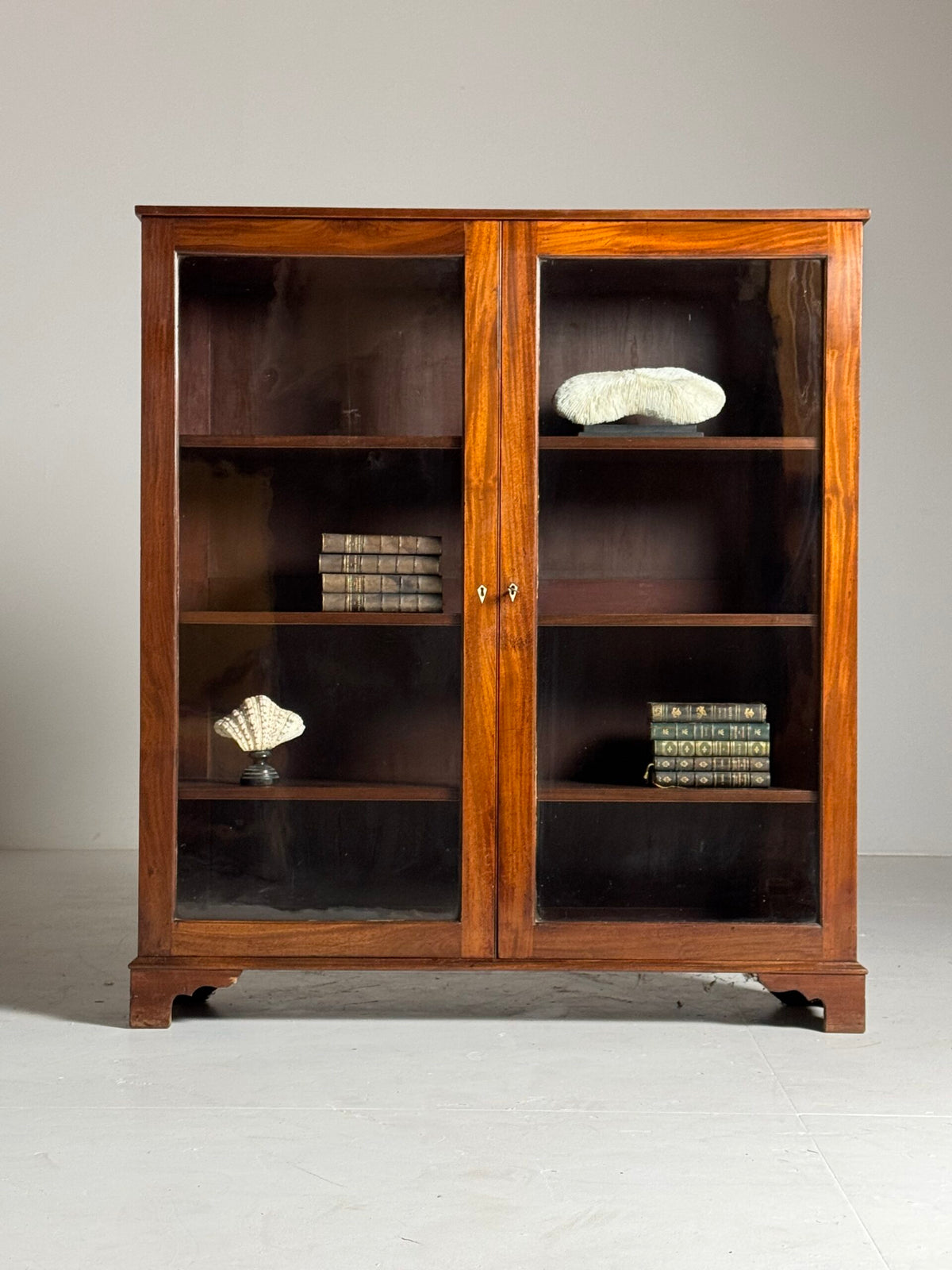 English Mahogany Display Cabinet or Small Bookcase, Late 19th Century, photo 11