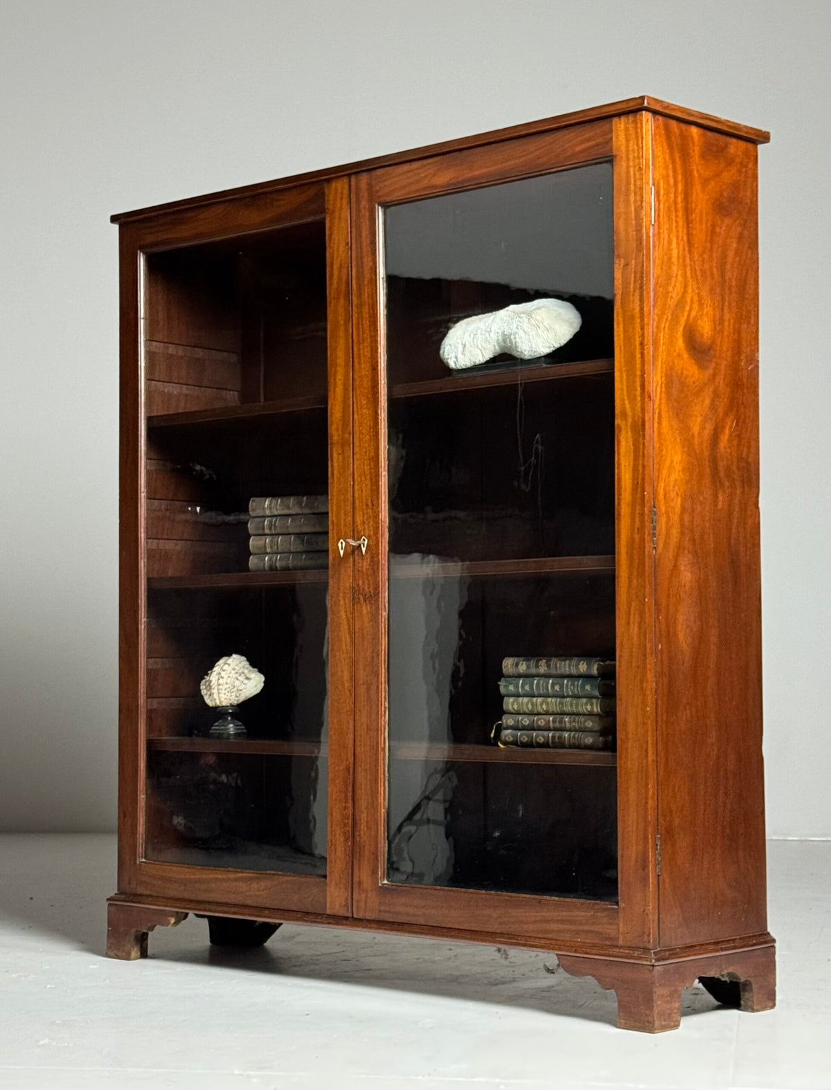 English Mahogany Display Cabinet or Small Bookcase, Late 19th Century, photo 13