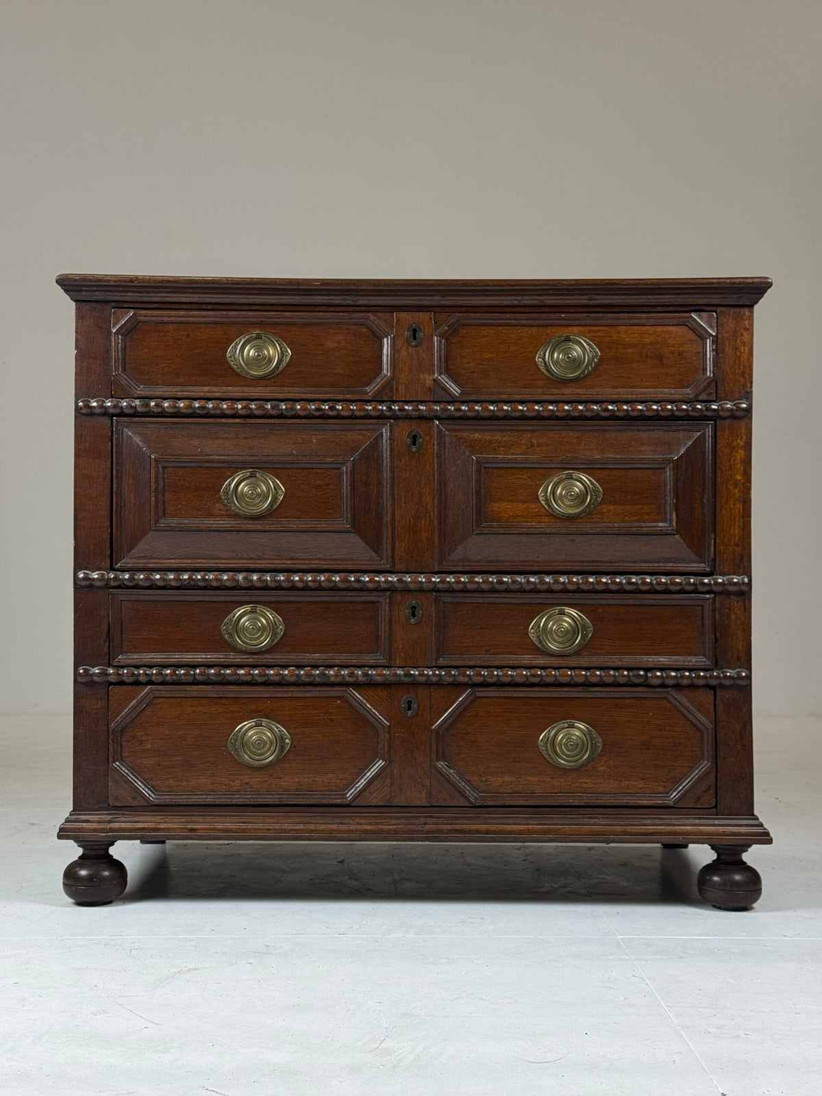 English Oak Chest of Drawers, William and Mary Period, Late 17th Century, photo 2