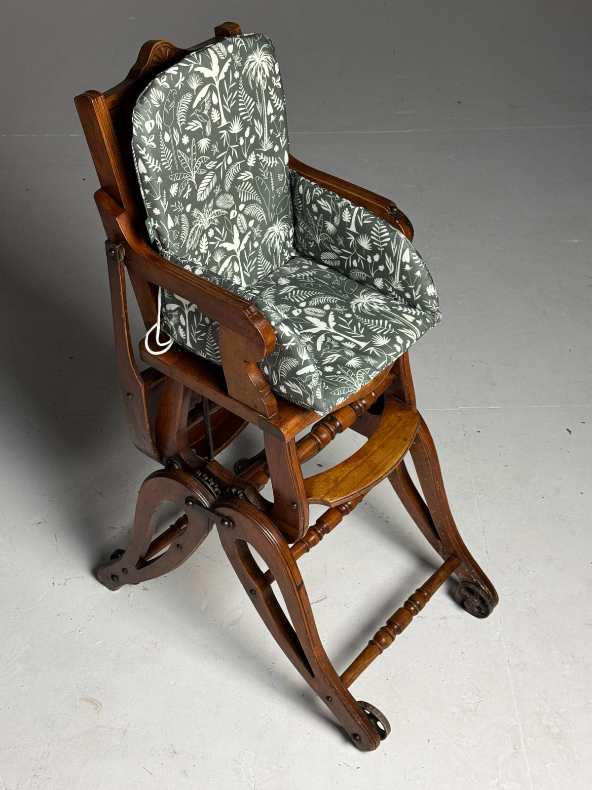 Victorian Child's Chair, Late 19th Century, photo 11